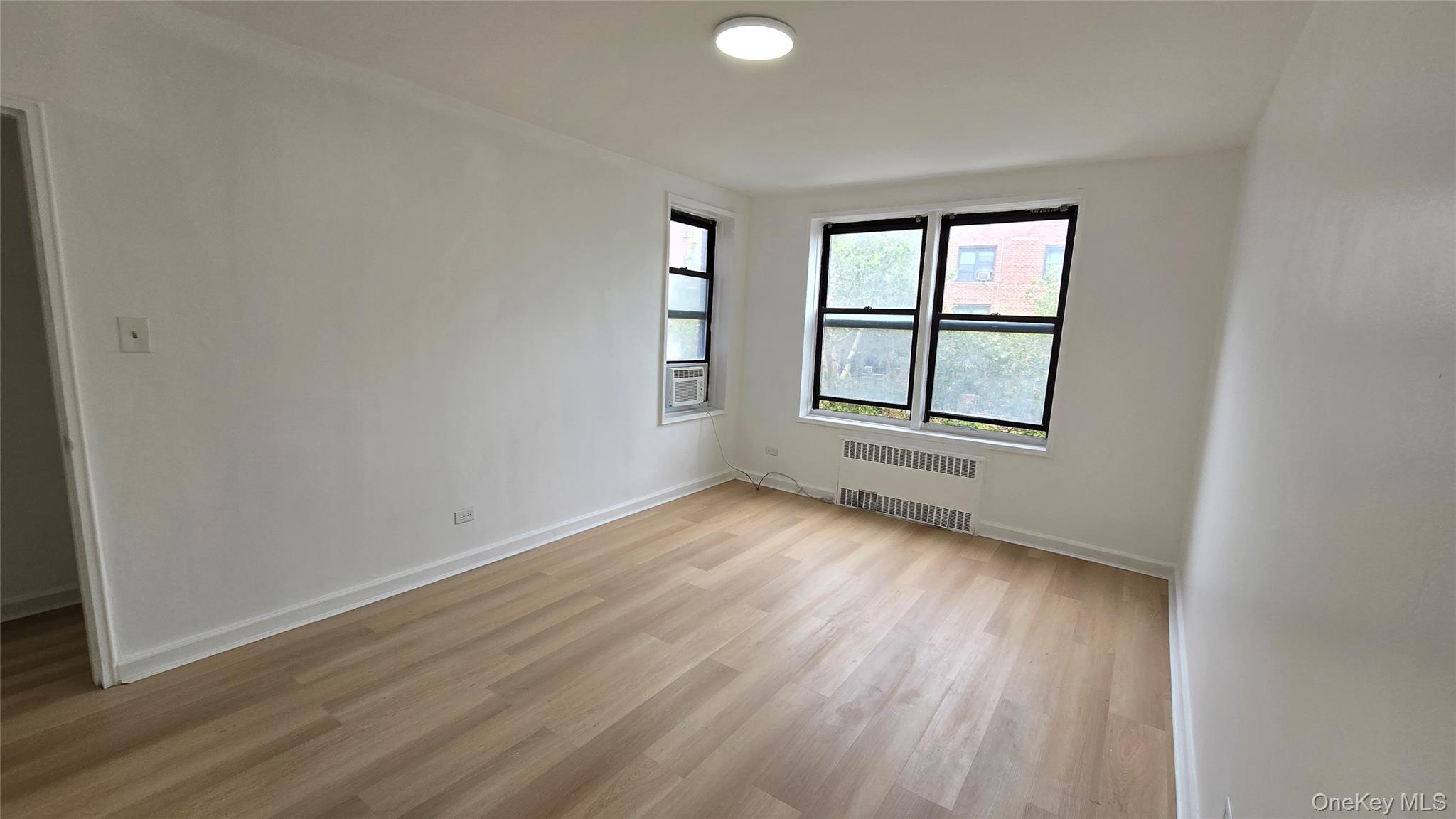 141-60 84th Road, Unit 4H photo 12