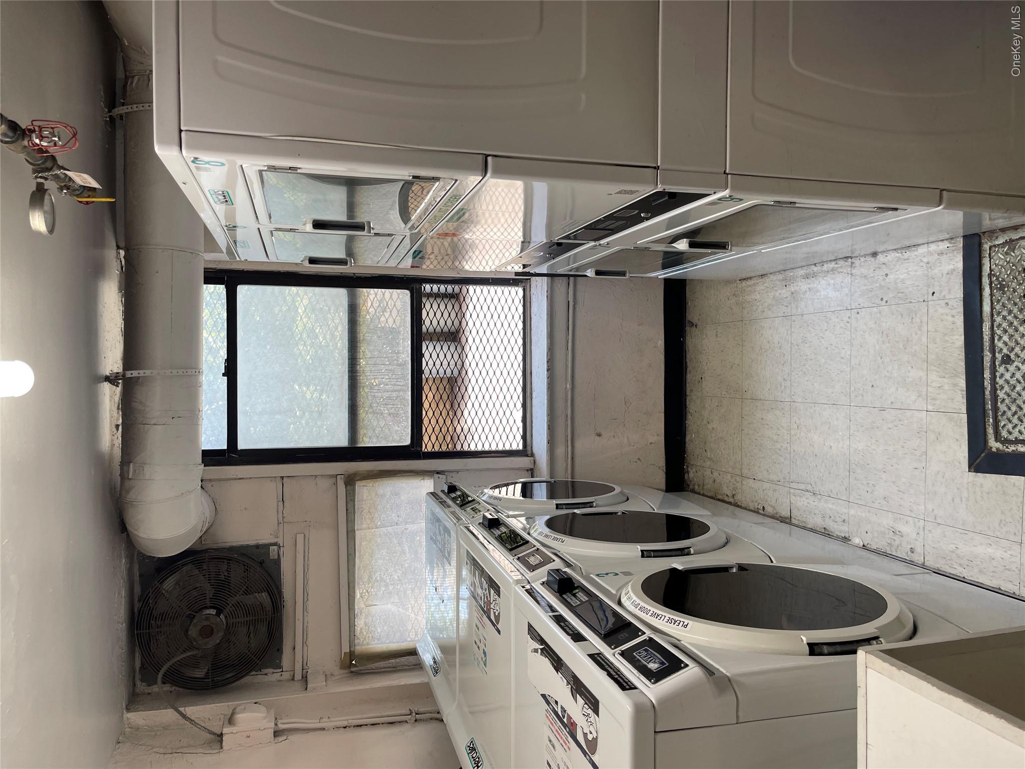 170-06 88th Avenue, Unit 2D photo 14