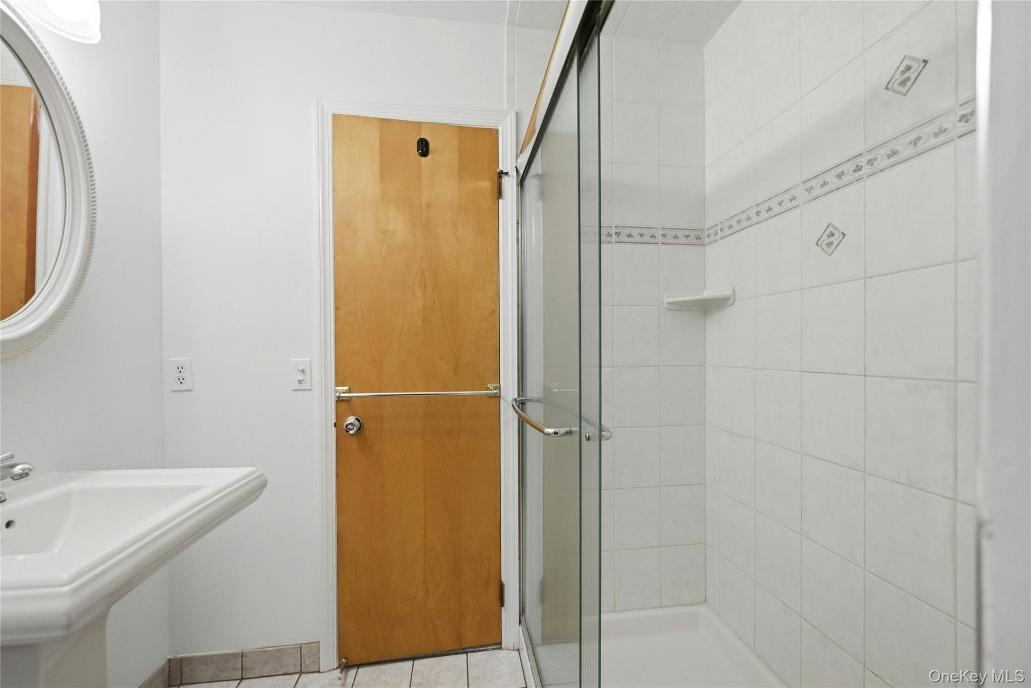 395 Uhl Lane – For Sale photo 15