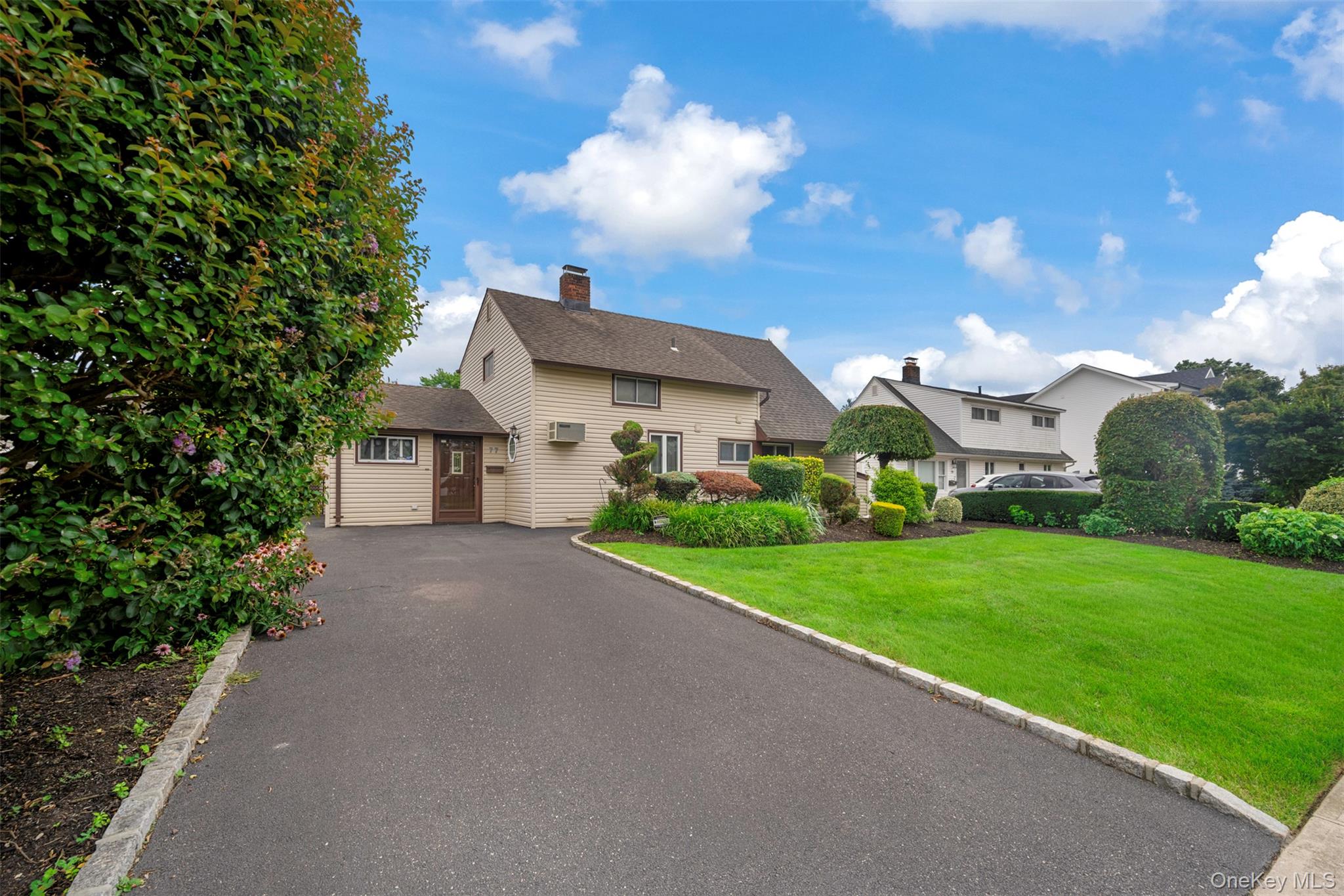 77 Pilgrim Lane – For Sale photo 3