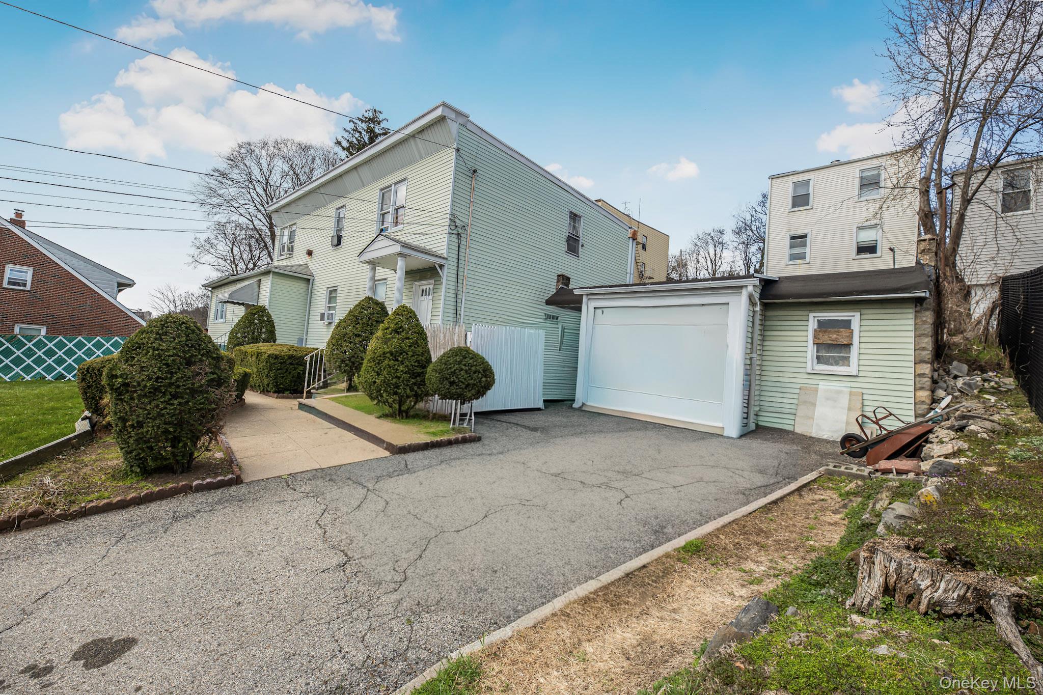 125 aka 127 Woodland Avenue – For Sale photo 5