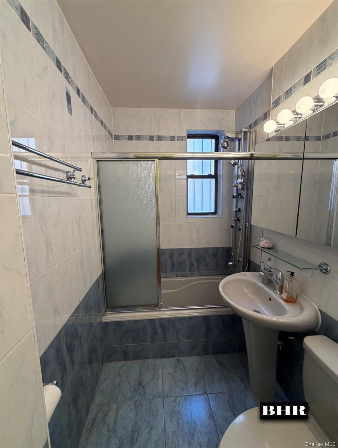 2615 Homecrest Avenue, Unit 1B photo 11