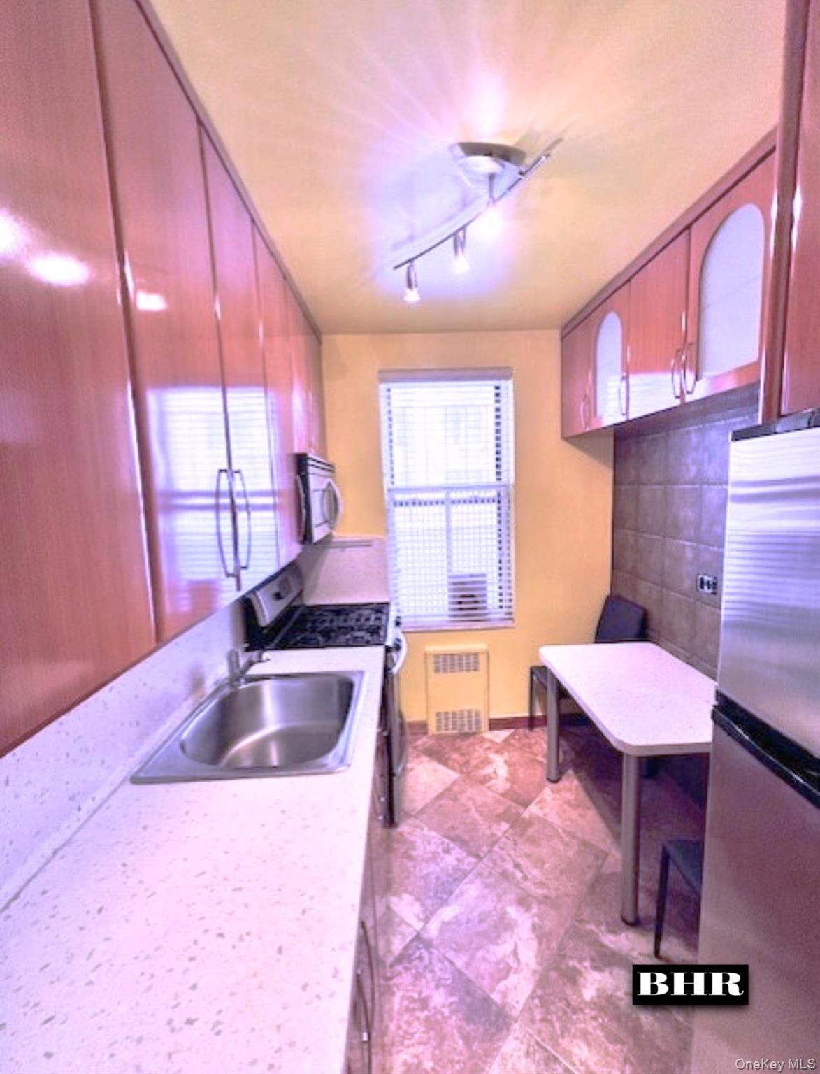 2615 Homecrest Avenue, Unit 1B photo 4