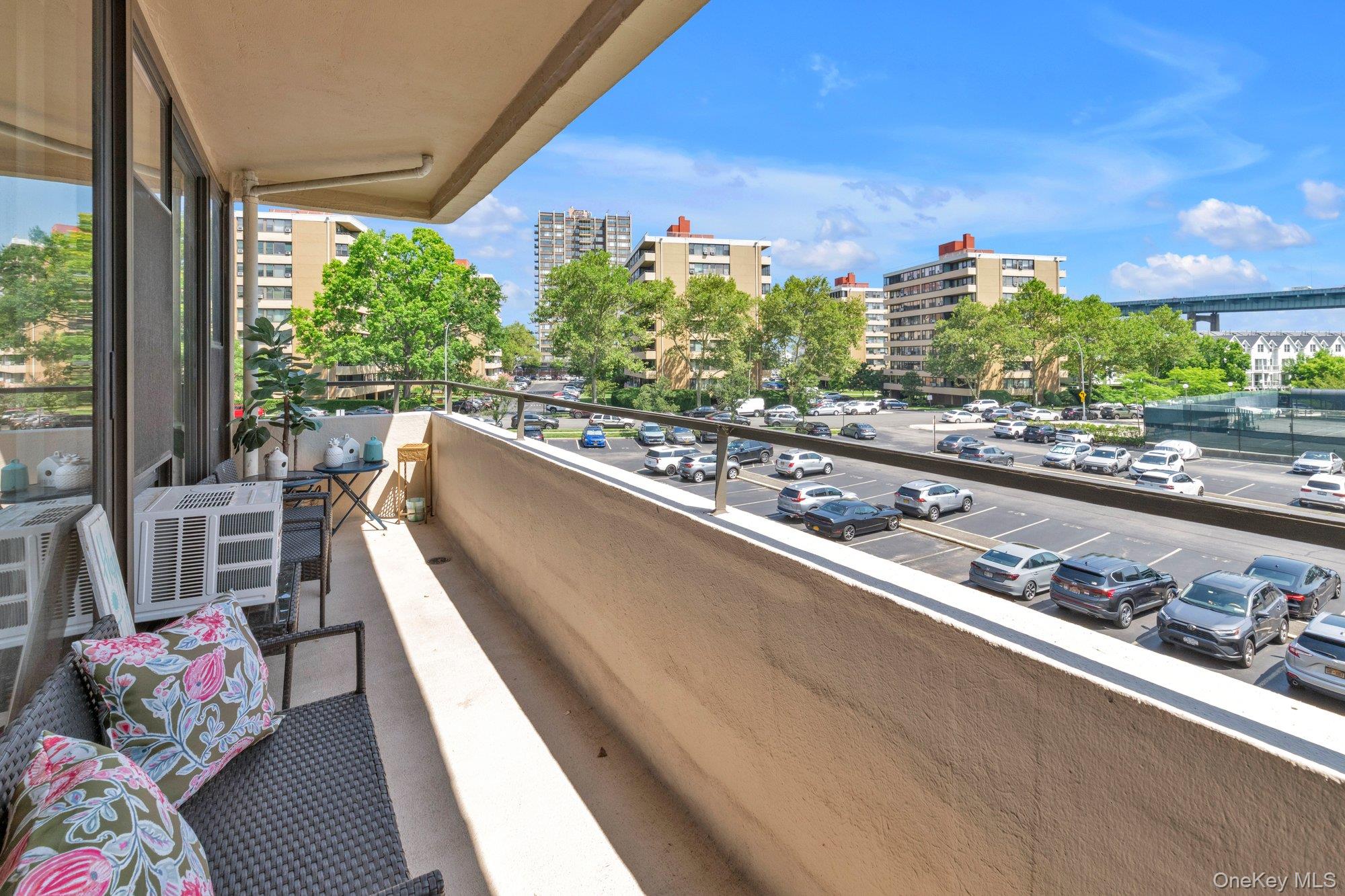 9-15 166 Street, Unit 3A photo 15