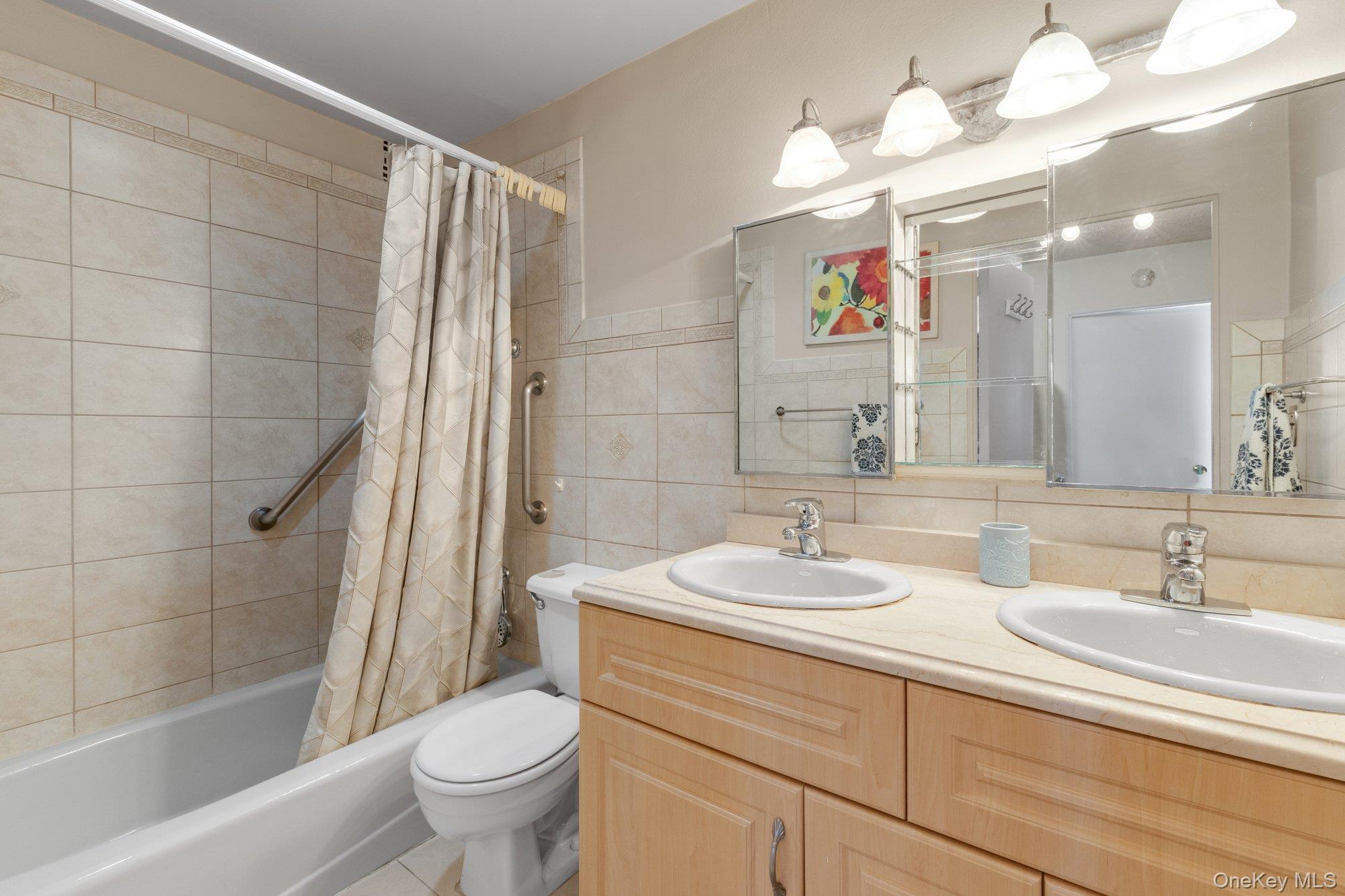 9-15 166 Street, Unit 3A photo 14