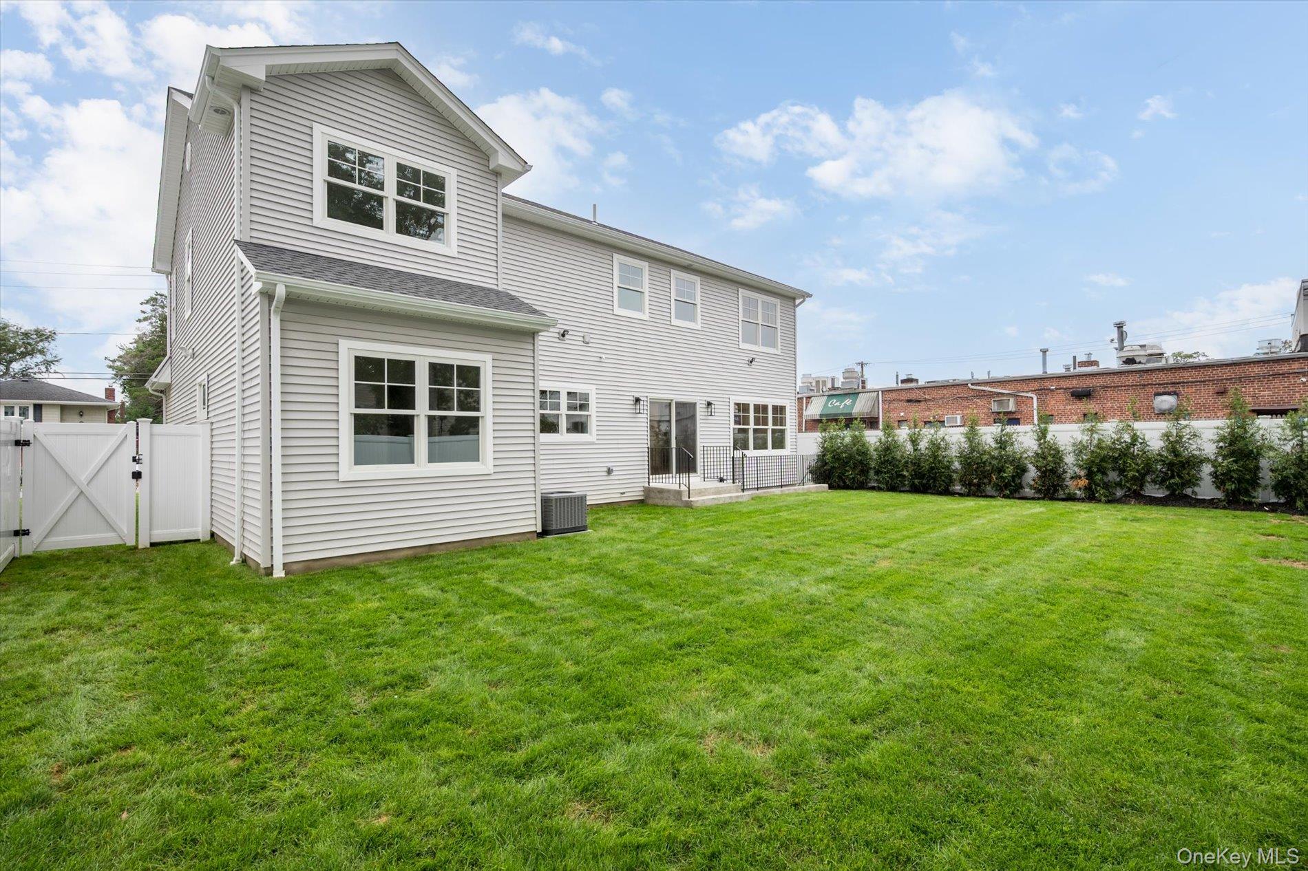 111 Jackson Avenue – For Sale photo 29