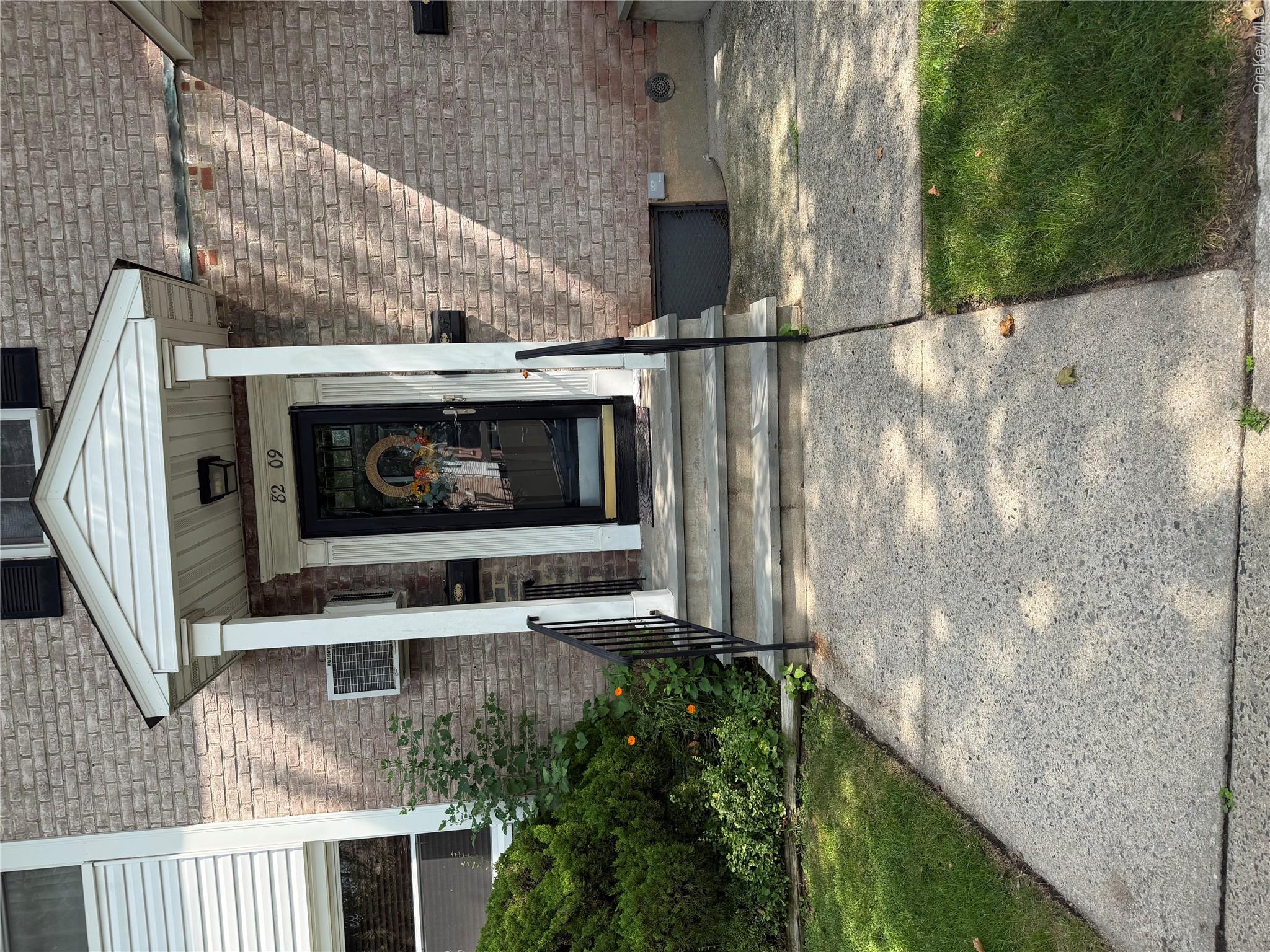 82-09 268 Street, Unit 182A photo 2