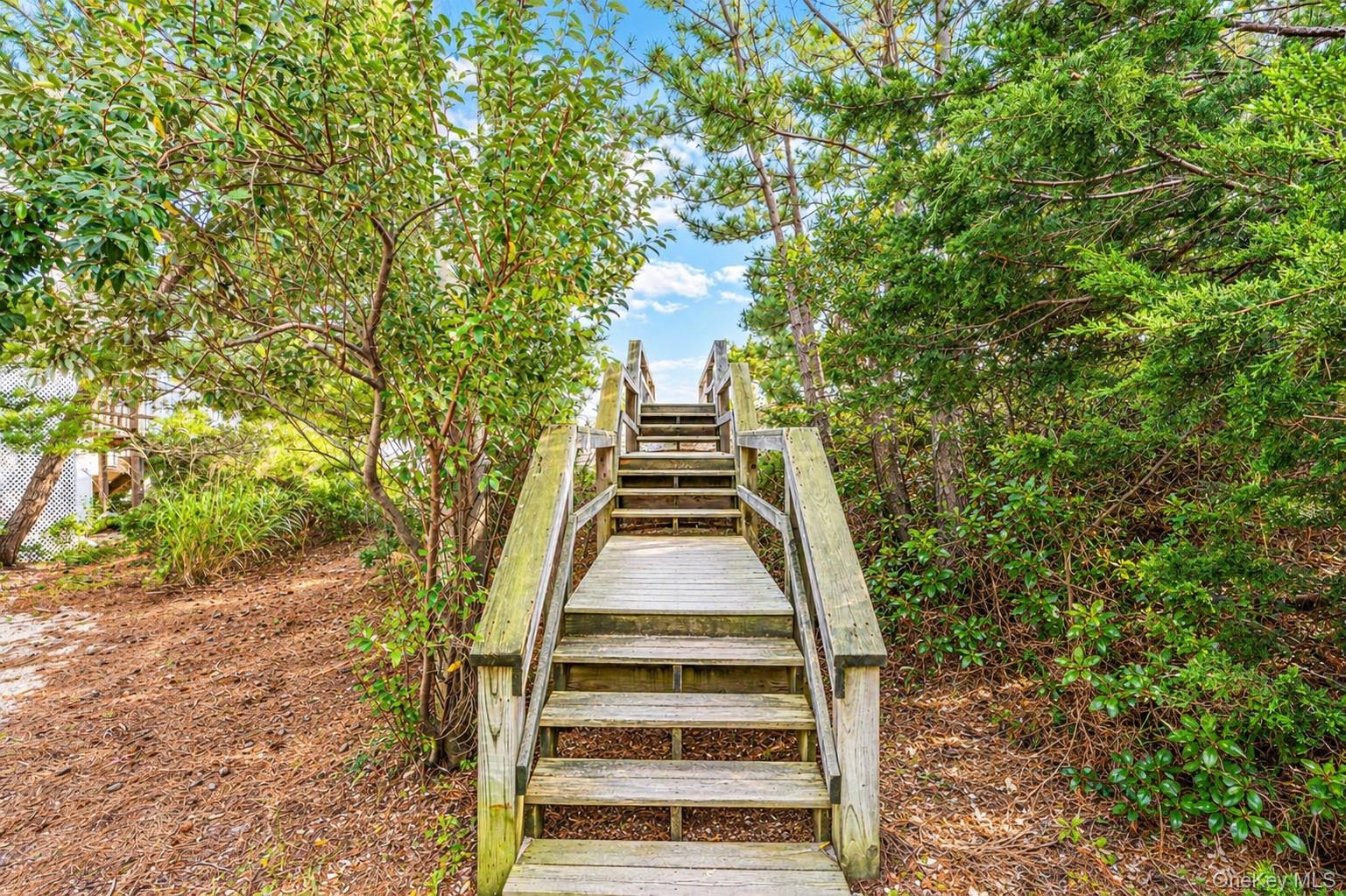 431 Dune Road – For Sale photo 15