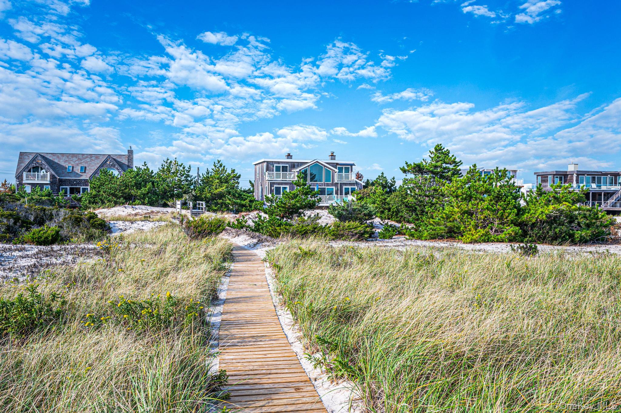 431 Dune Road – For Sale photo 16
