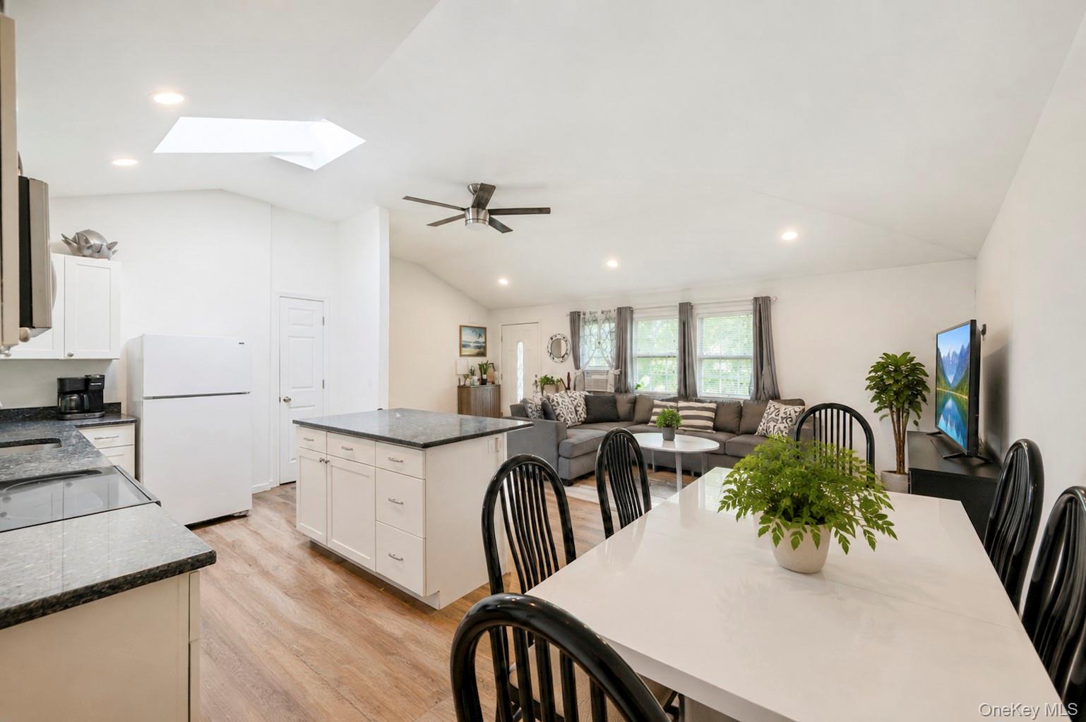 899 Hawkins Avenue – For Sale photo 14