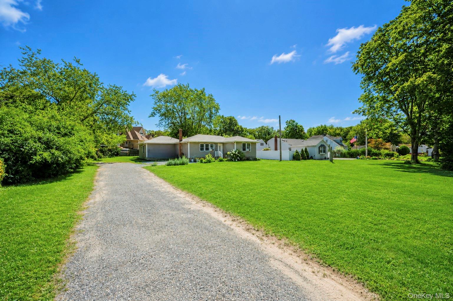 899 Hawkins Avenue – For Sale photo 3