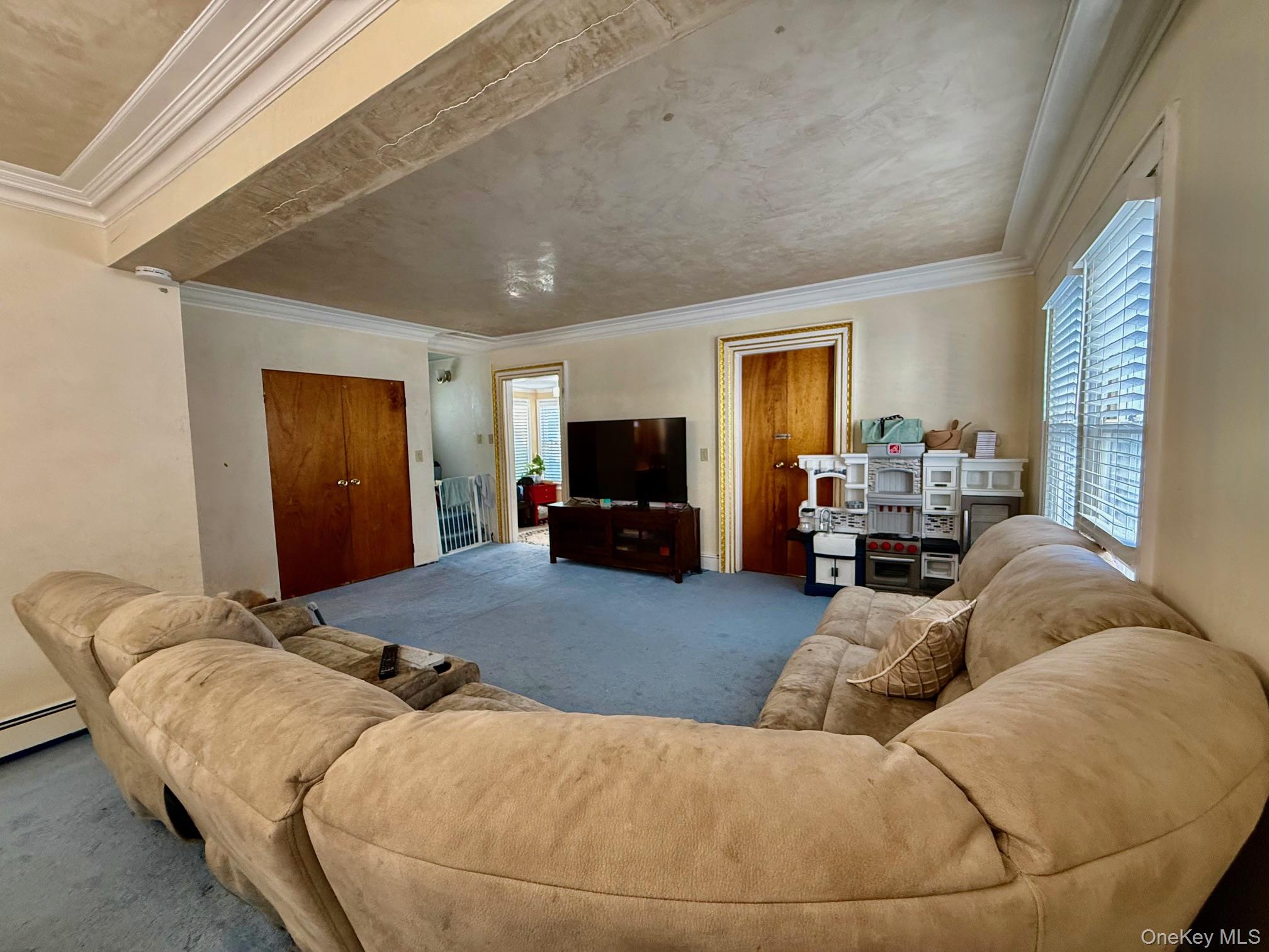 20 W Oxford Street – For Sale photo 8