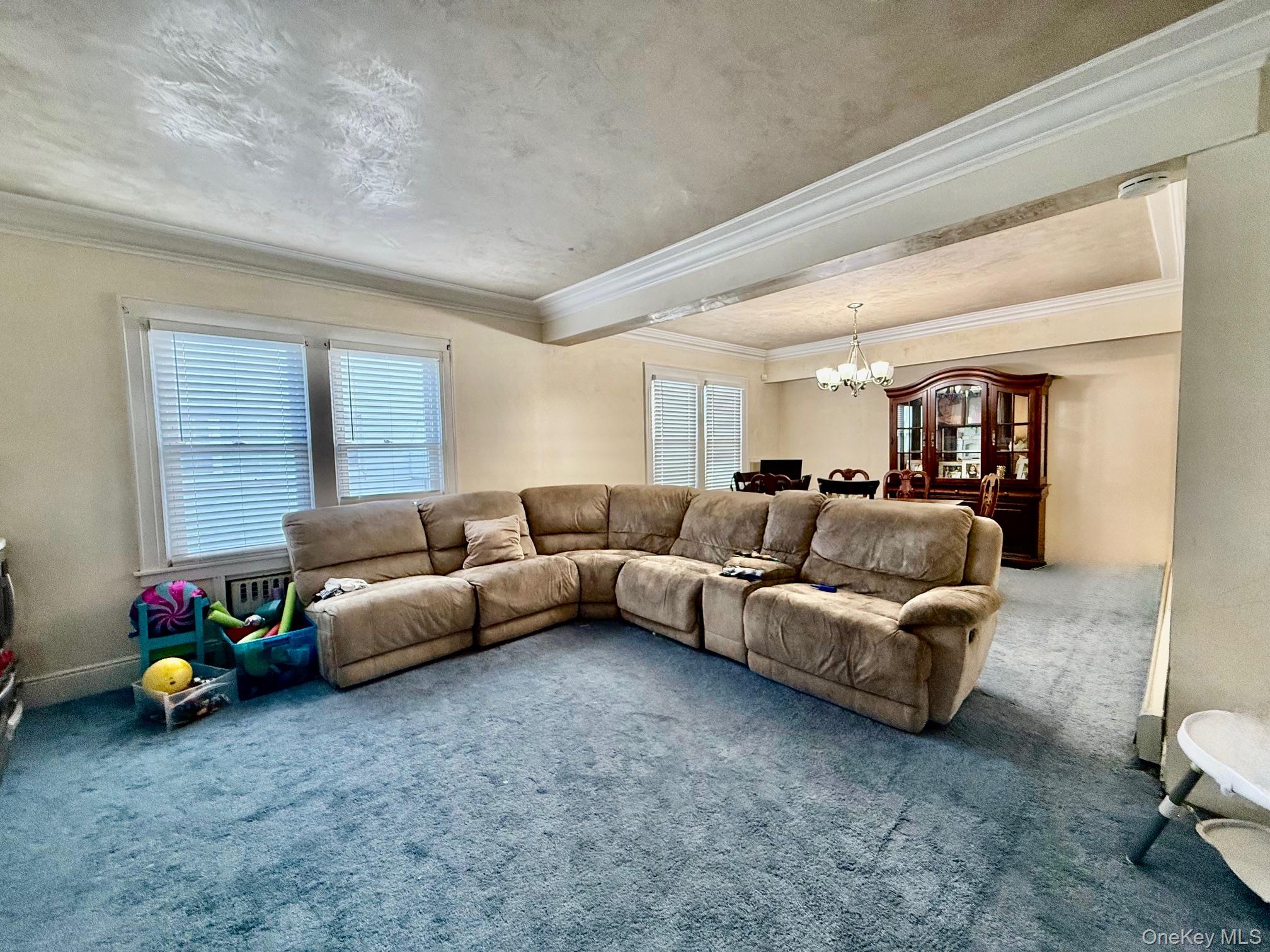 20 W Oxford Street – For Sale photo 5
