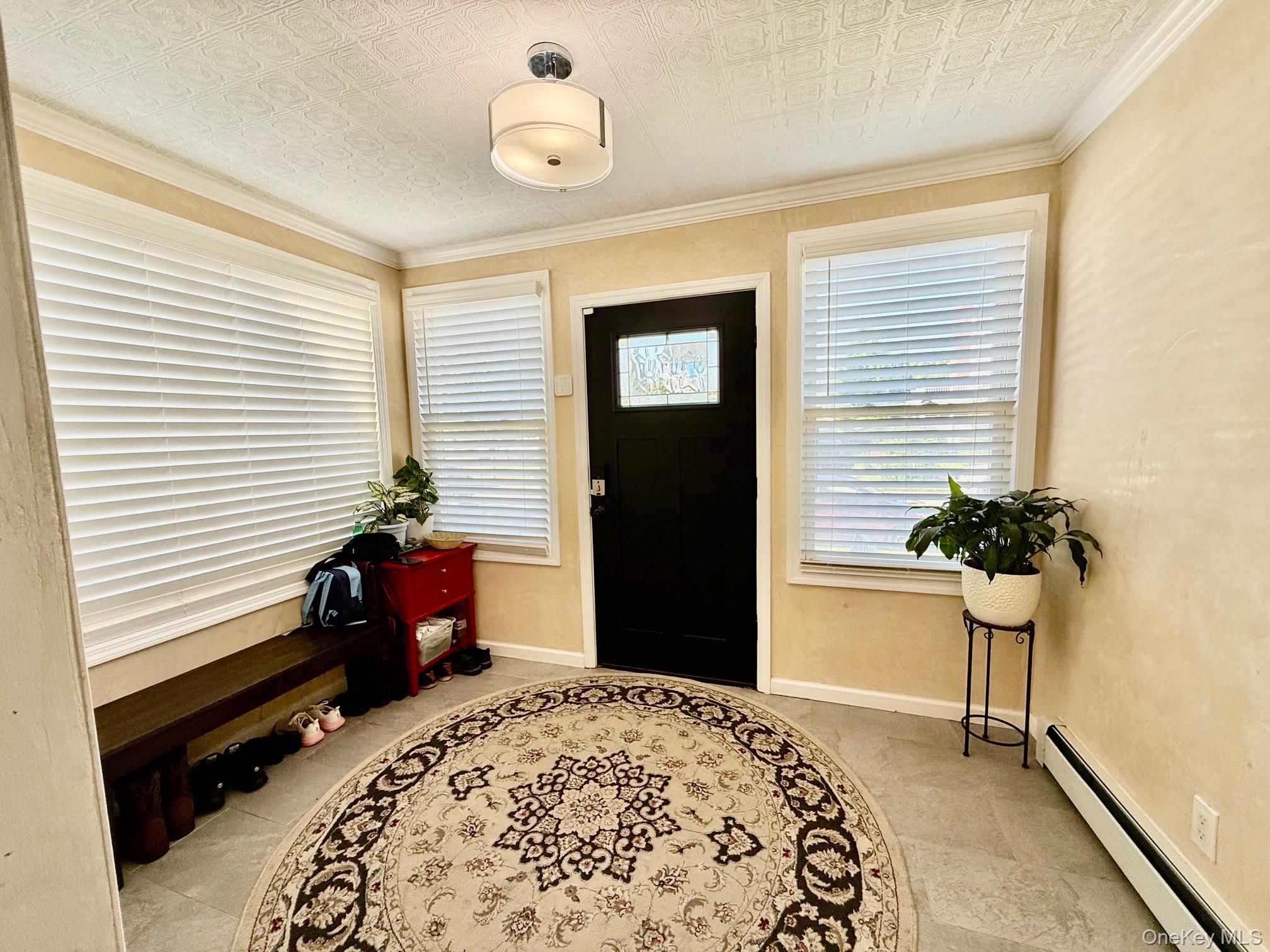 20 W Oxford Street – For Sale photo 3
