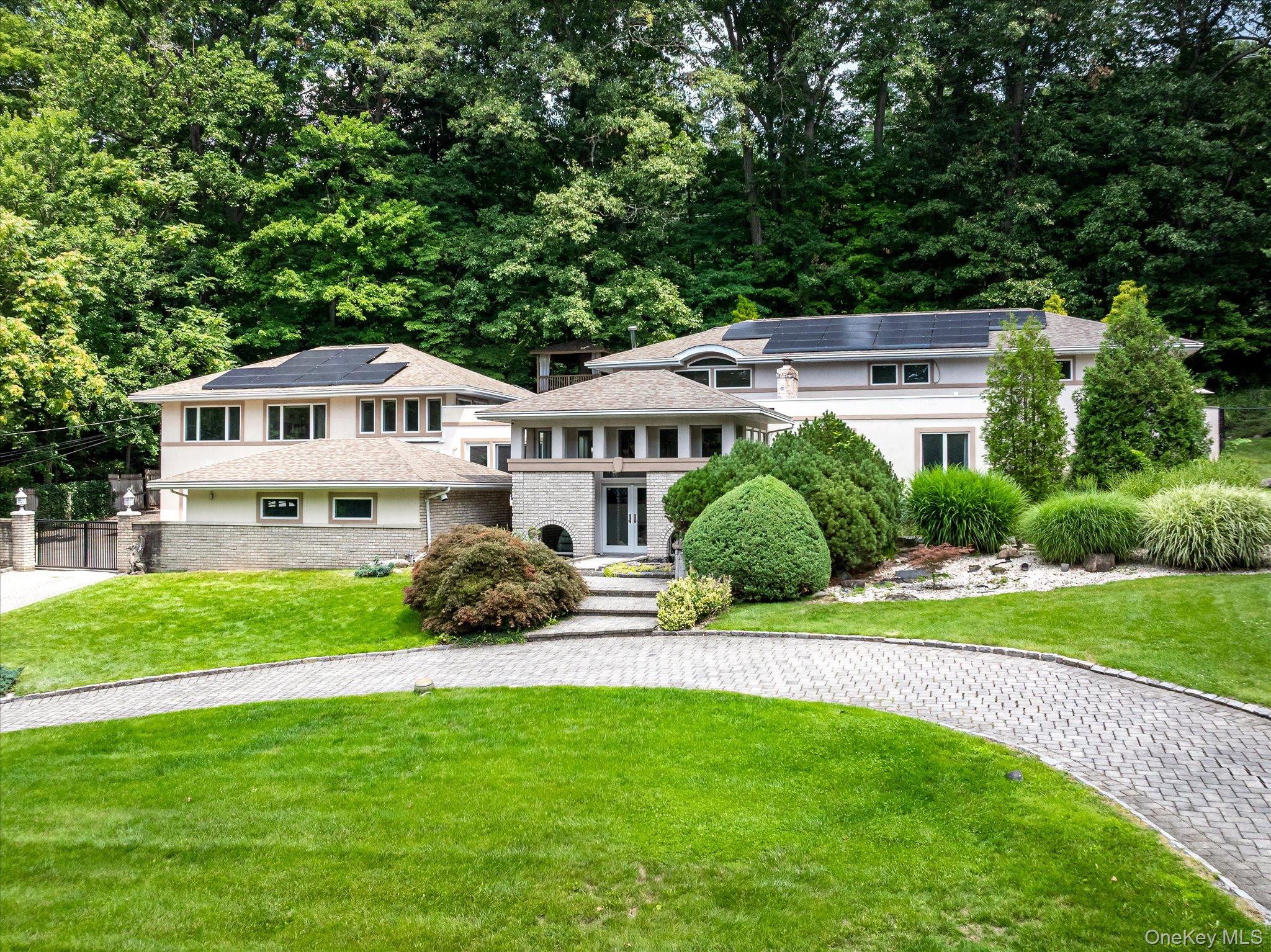 46 Sprain Valley Road – For Sale