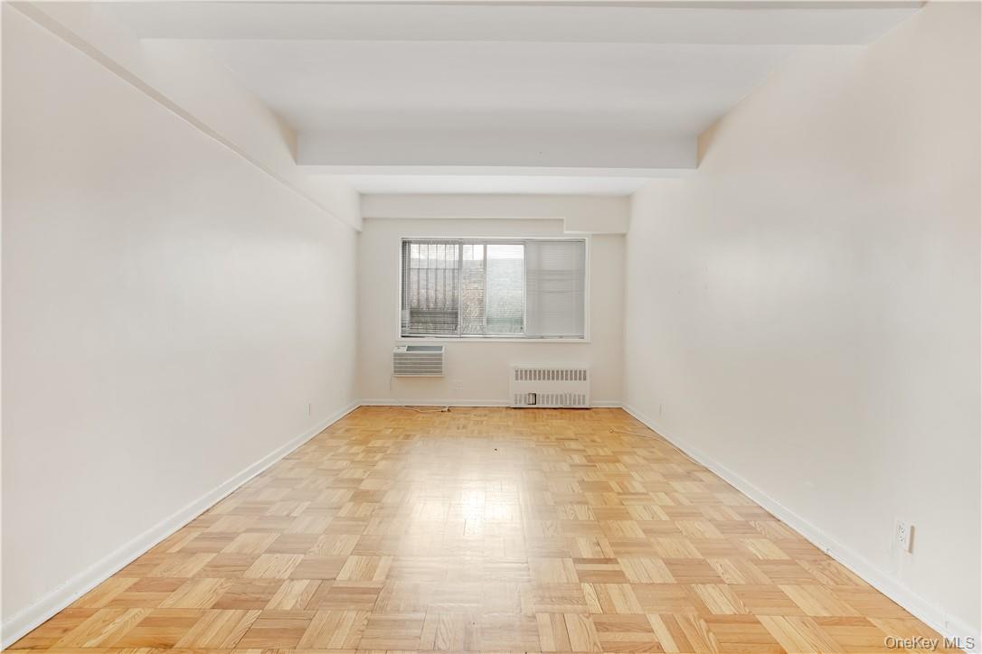 411 Bronx River Road, Unit 9A photo 3