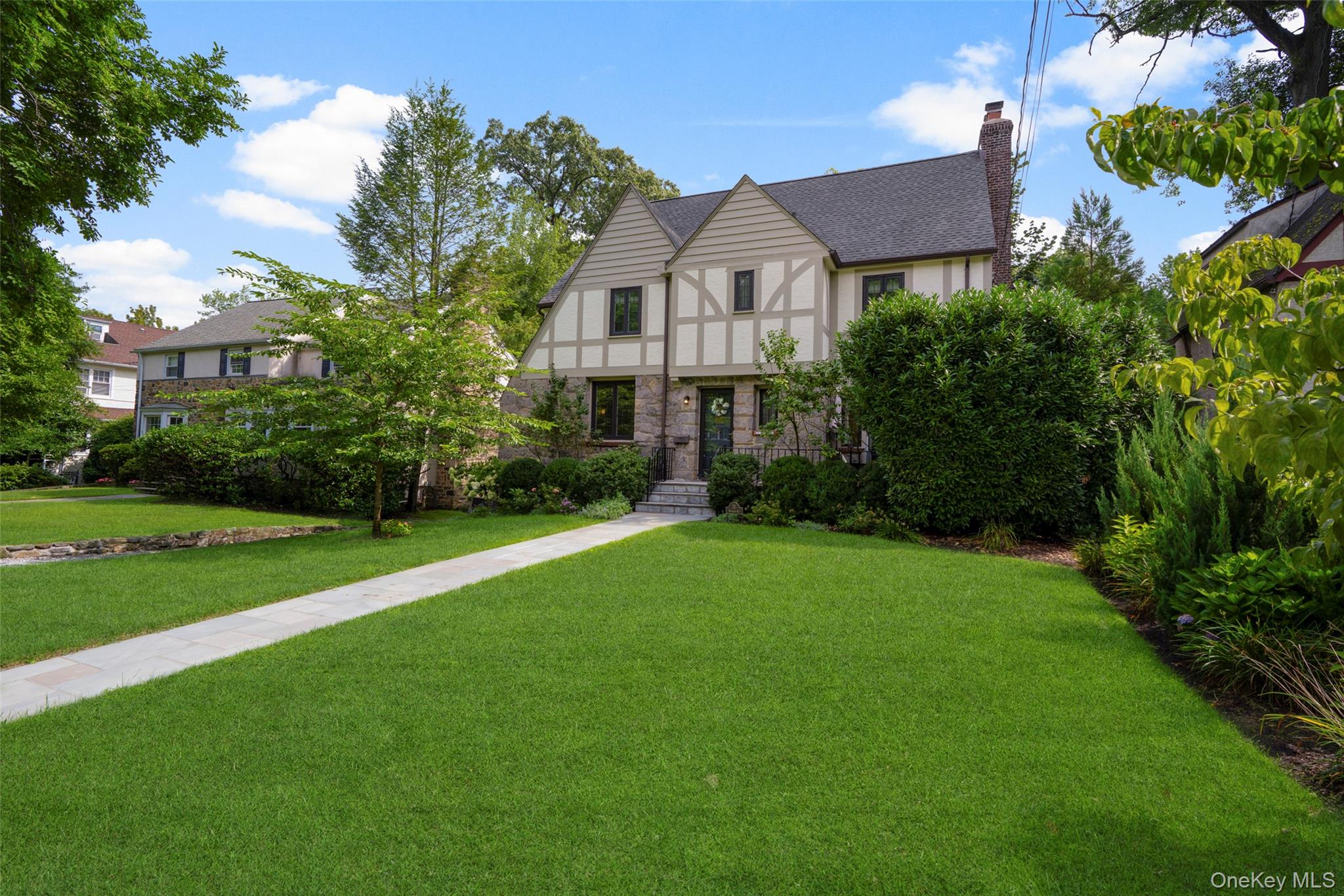 73 Woodlawn Avenue – For Sale photo 3