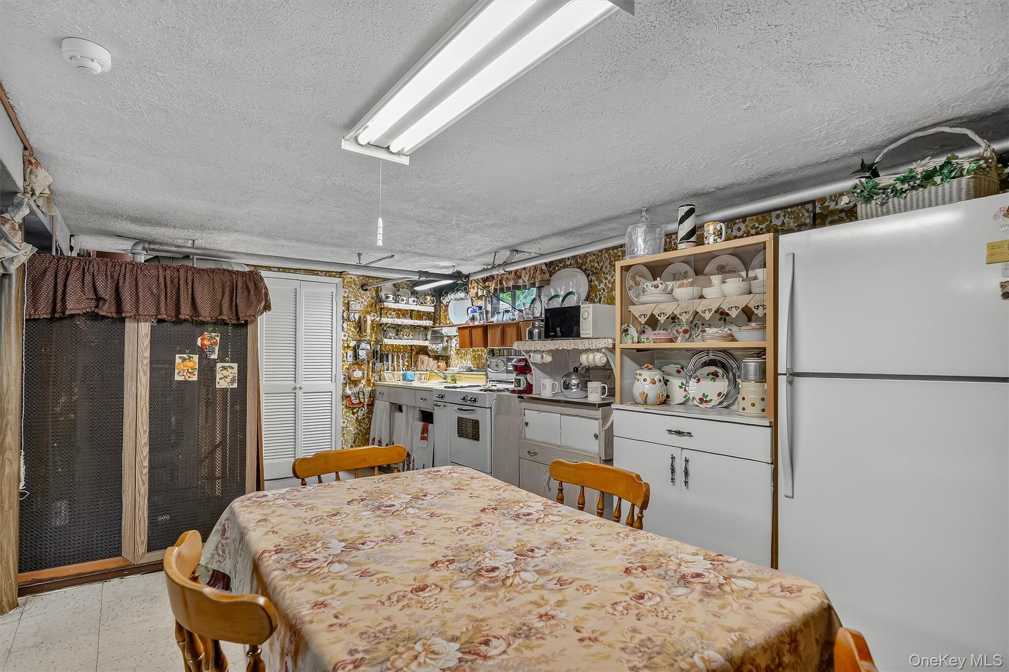 47 Woodland Avenue – For Sale photo 25