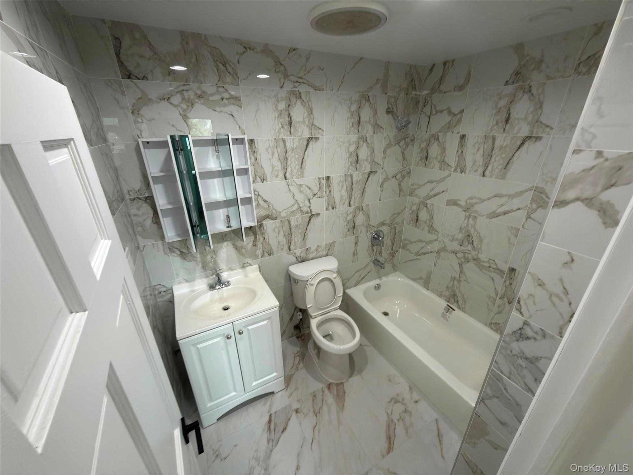 11120 14th Road – For Rent photo 5