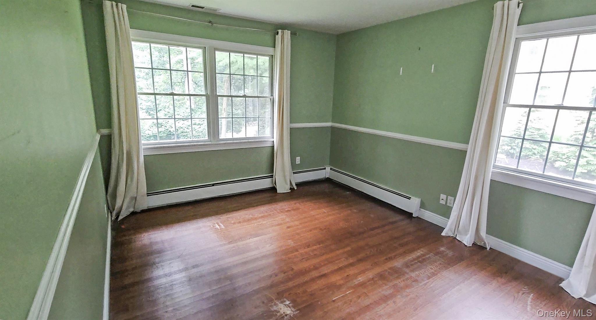 115 Park Lane – For Sale photo 21