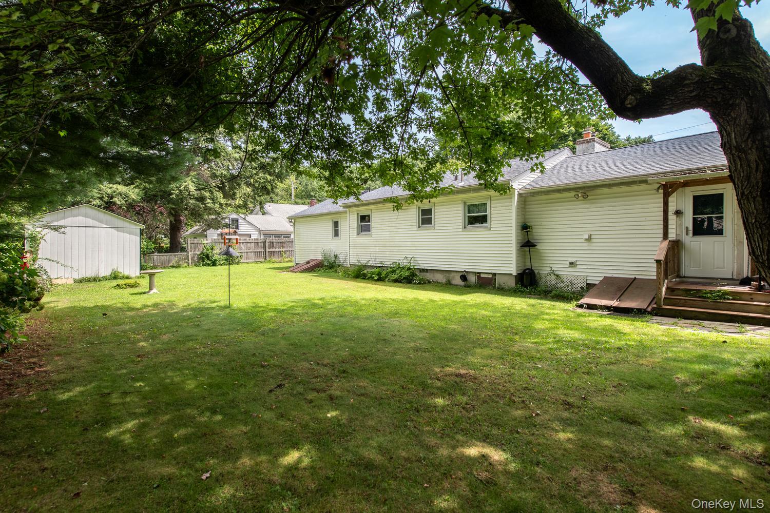 8 Loyola Road – For Sale photo 21