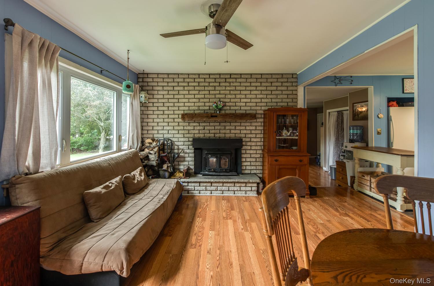 8 Loyola Road – For Sale photo 5