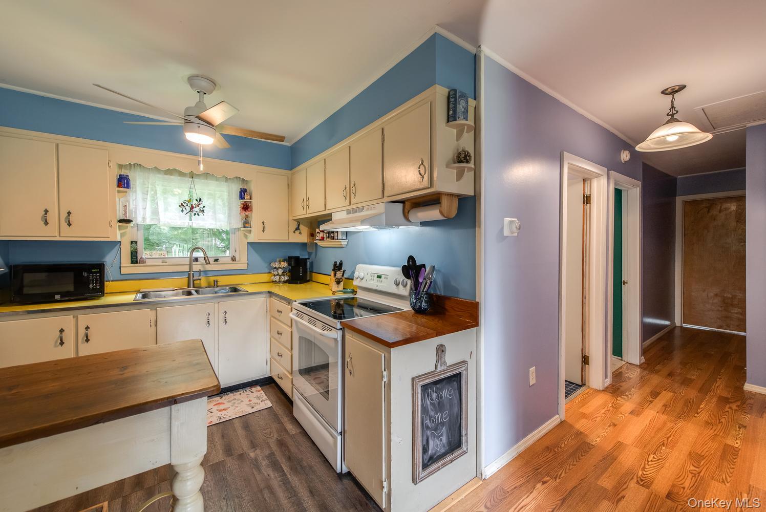 8 Loyola Road – For Sale photo 13