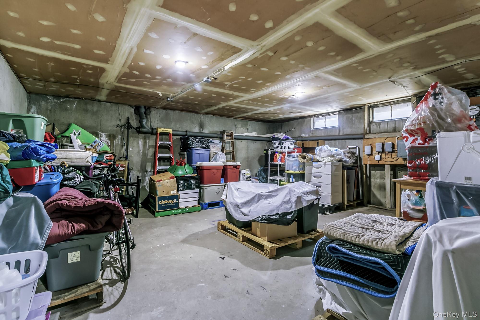 748 Deer Park Avenue, Unit 7H photo 27