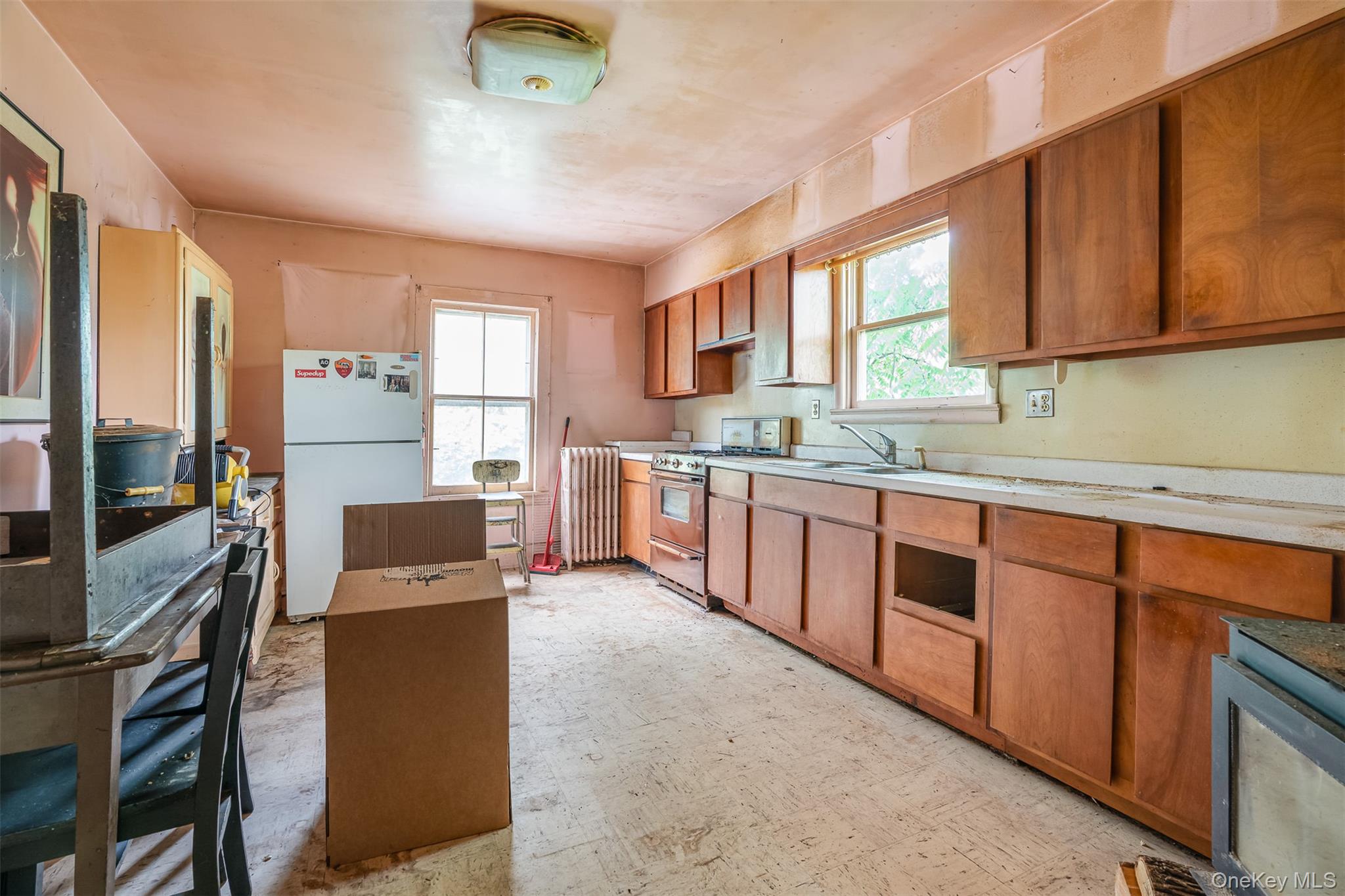 50 Maple Street – For Sale photo 16