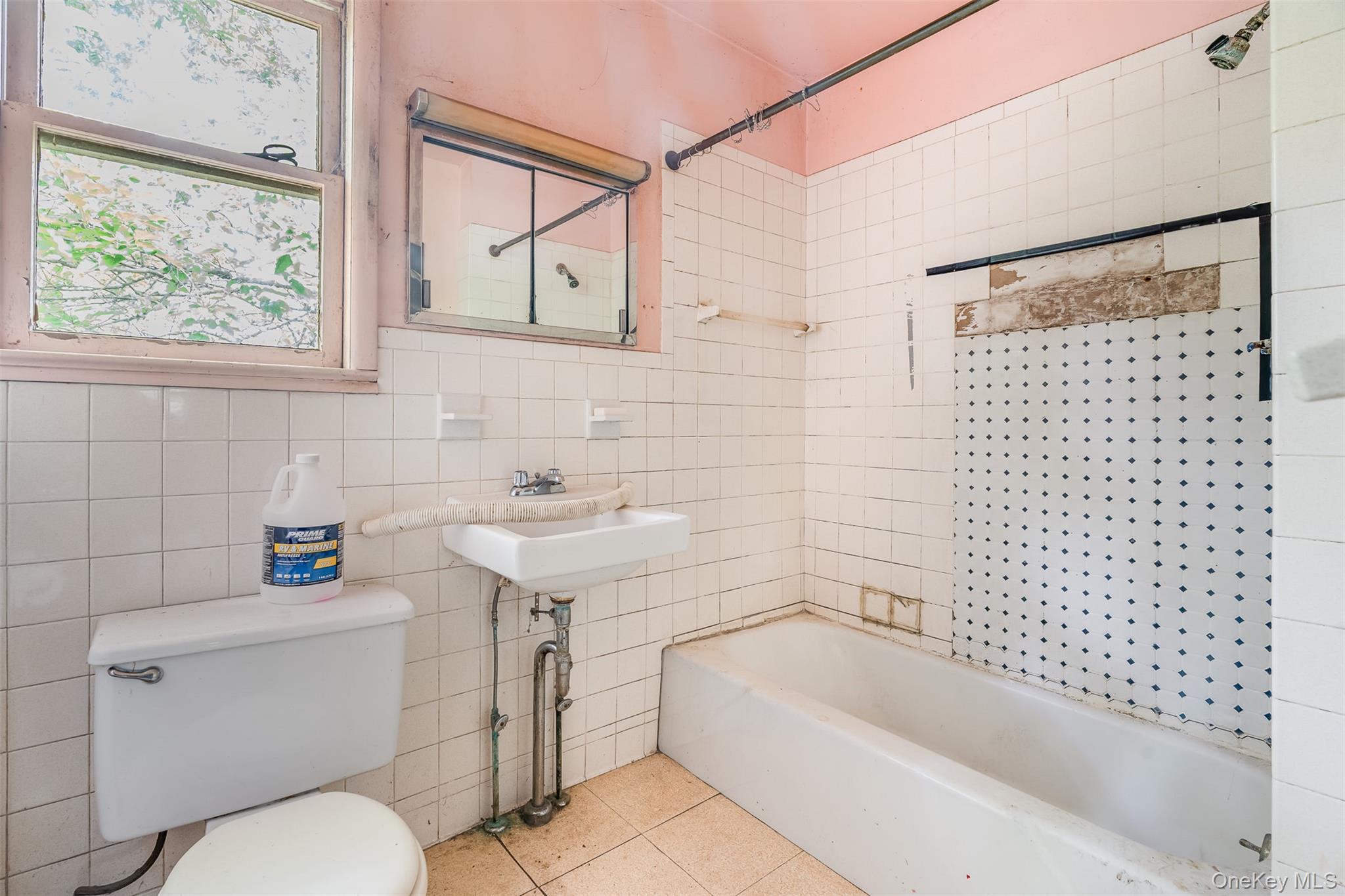50 Maple Street – For Sale photo 13