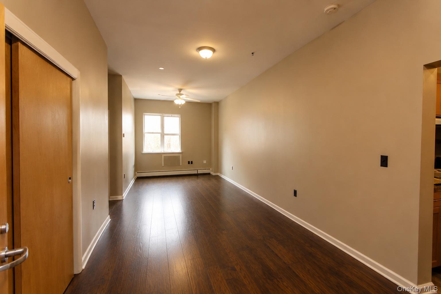 20 S Broadway, Unit 202 photo 8