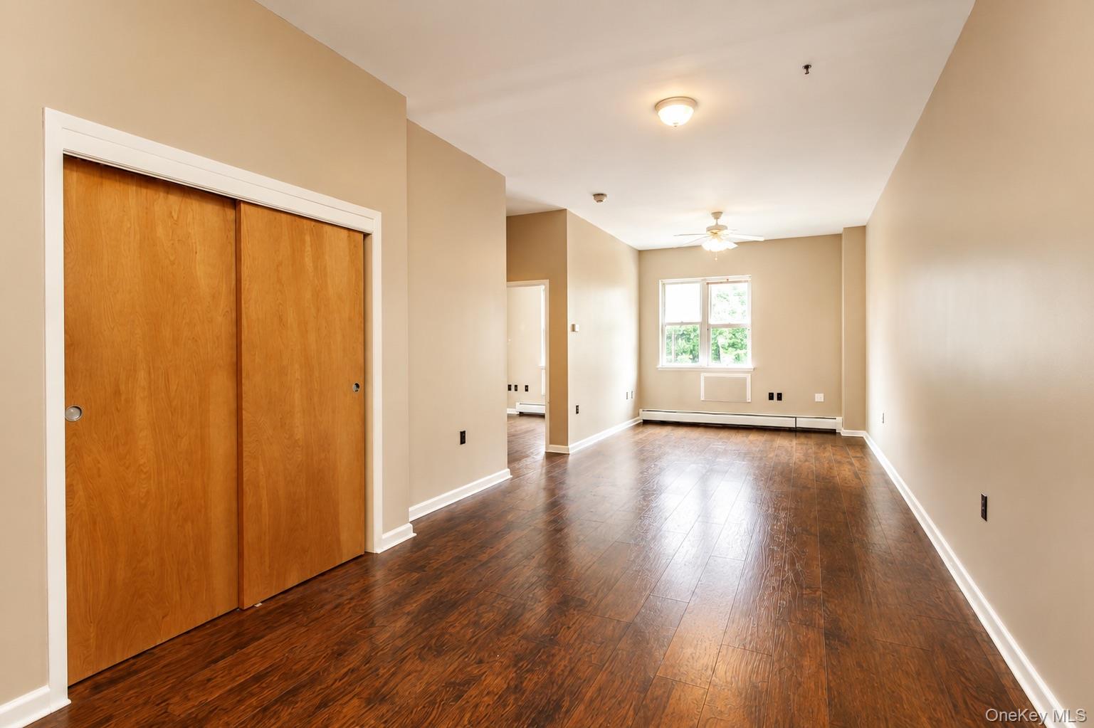 20 S Broadway, Unit 202 photo 10