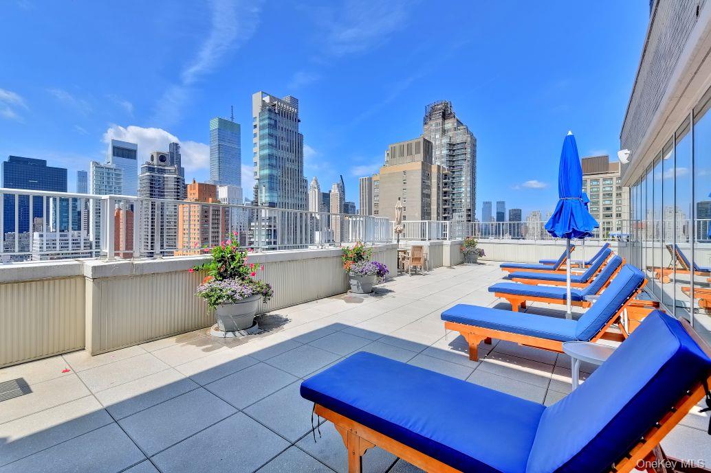 220 E 65th Street, Unit 11C photo 10