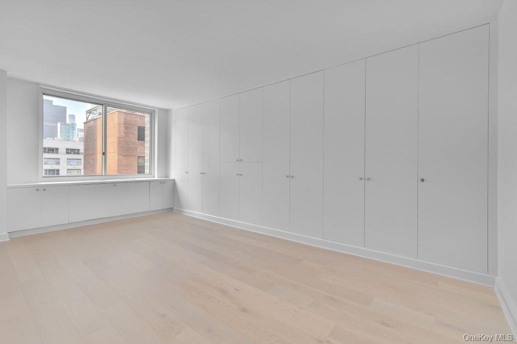 220 E 65th Street, Unit 11C photo 6