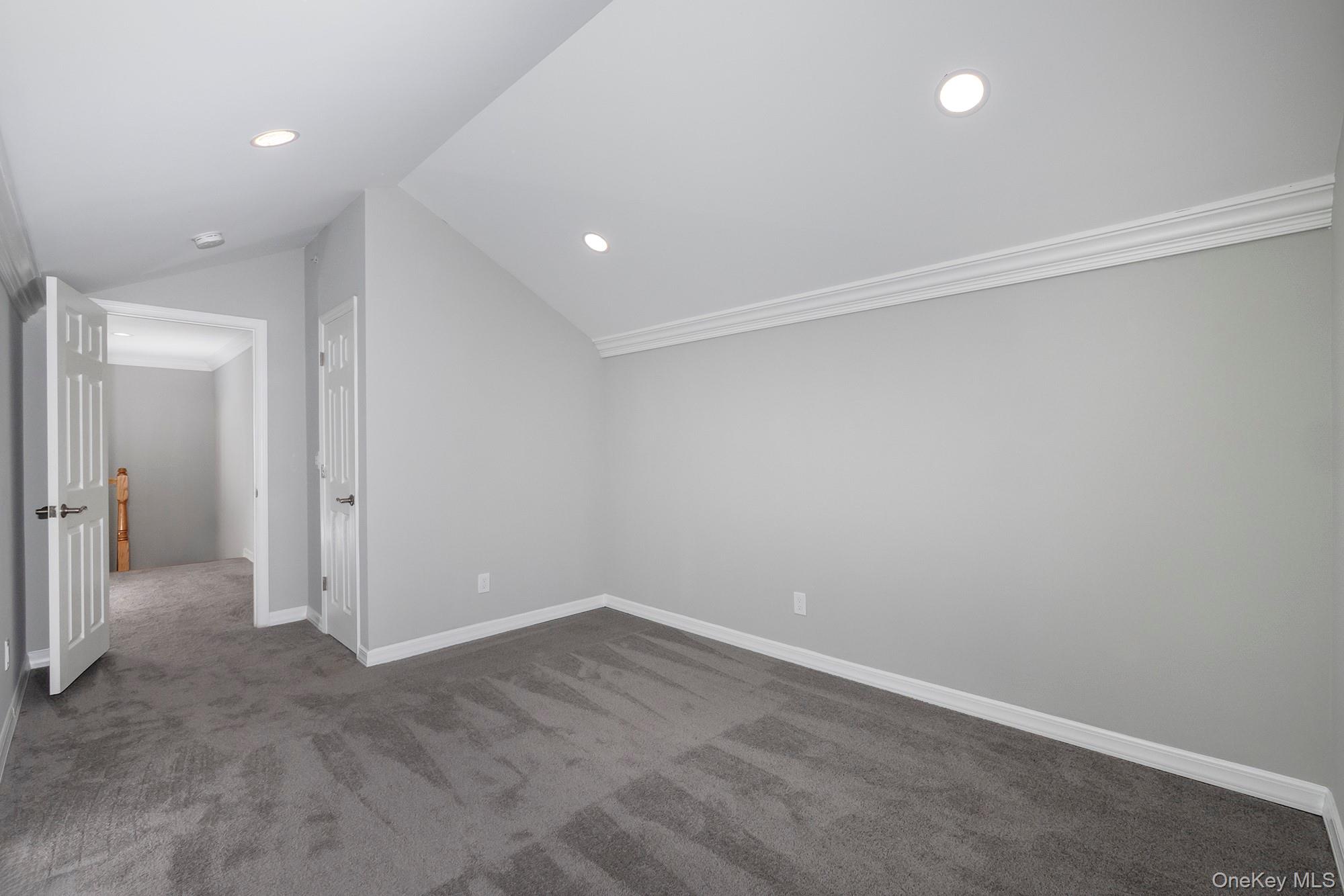 37 Oak Ridge Circle, Unit 37 photo 12