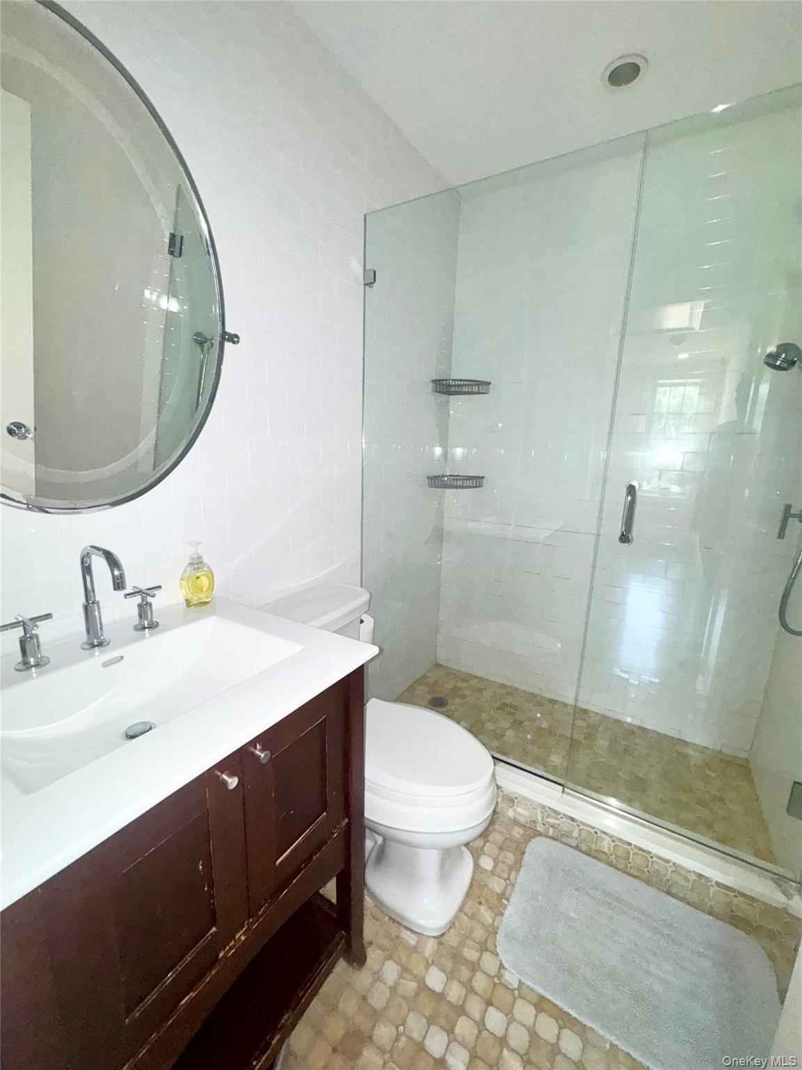 675 King Avenue – For Sale photo 20