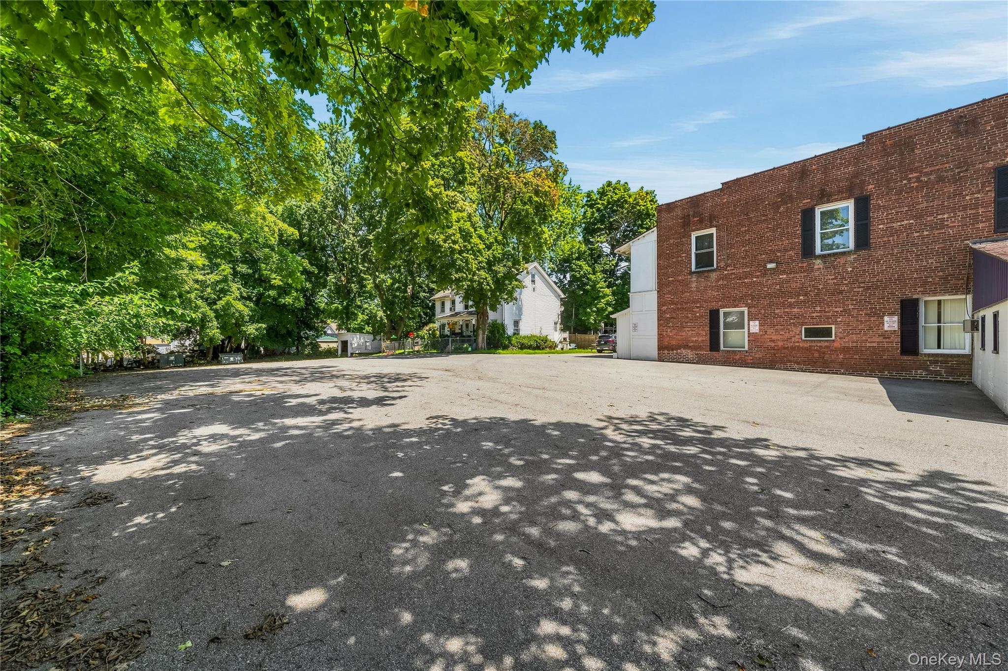 131 Wickham Avenue – For Rent photo 38