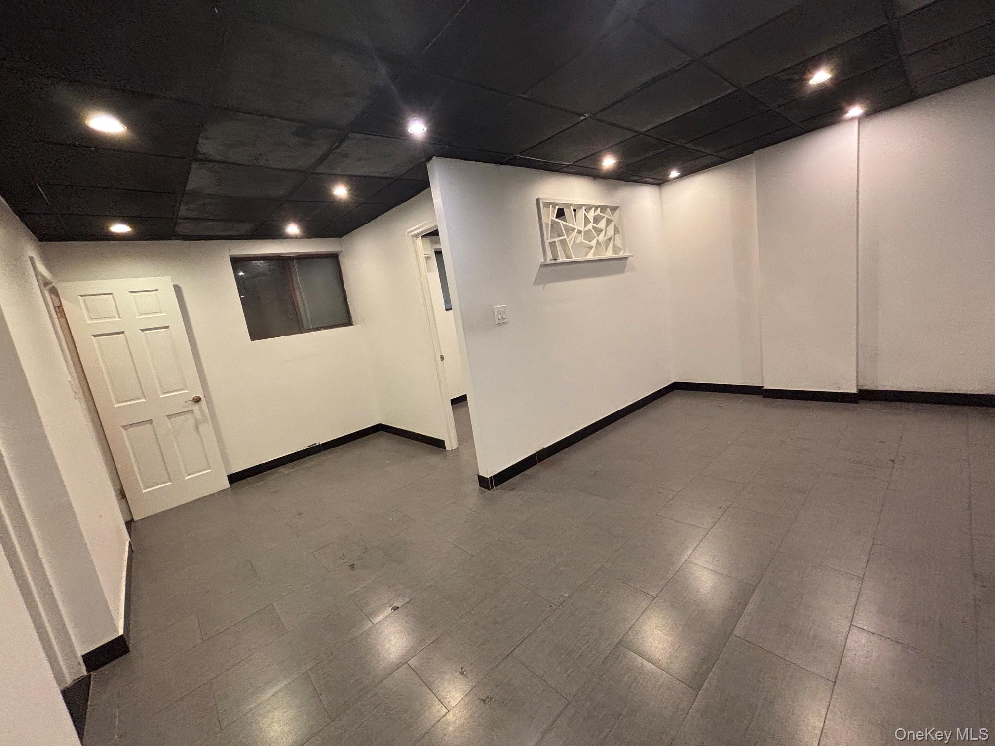 43-23 Main Streets, Unit first floo photo 6