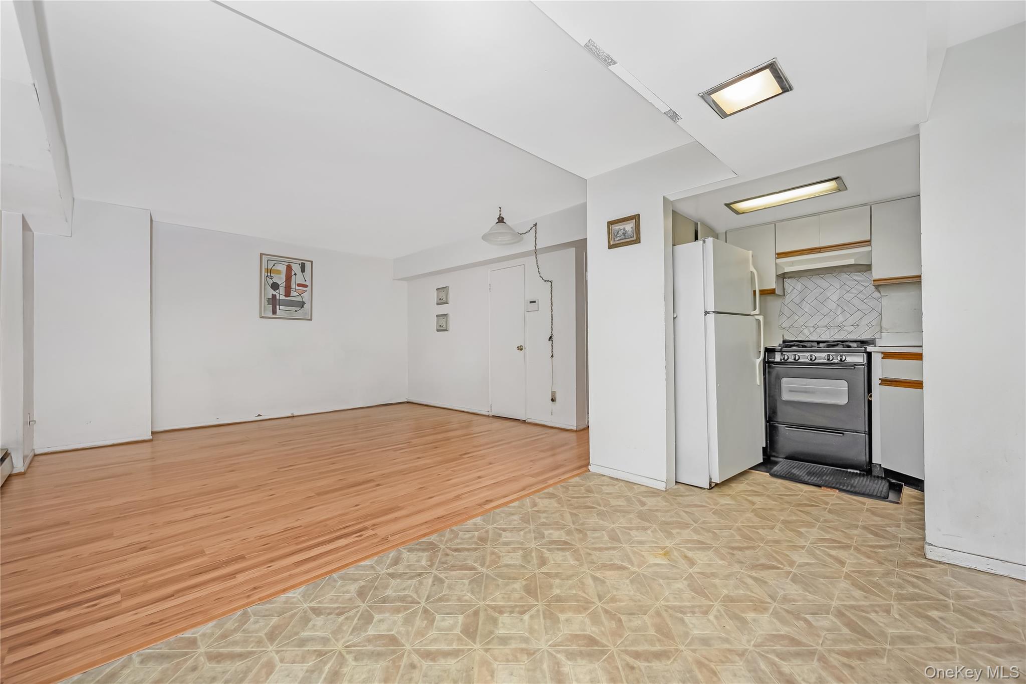 51 Edwards Street, Unit T photo 6