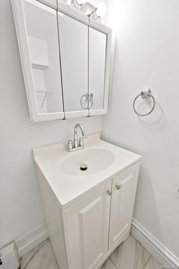 9 Arlington Place – For Rent photo 13