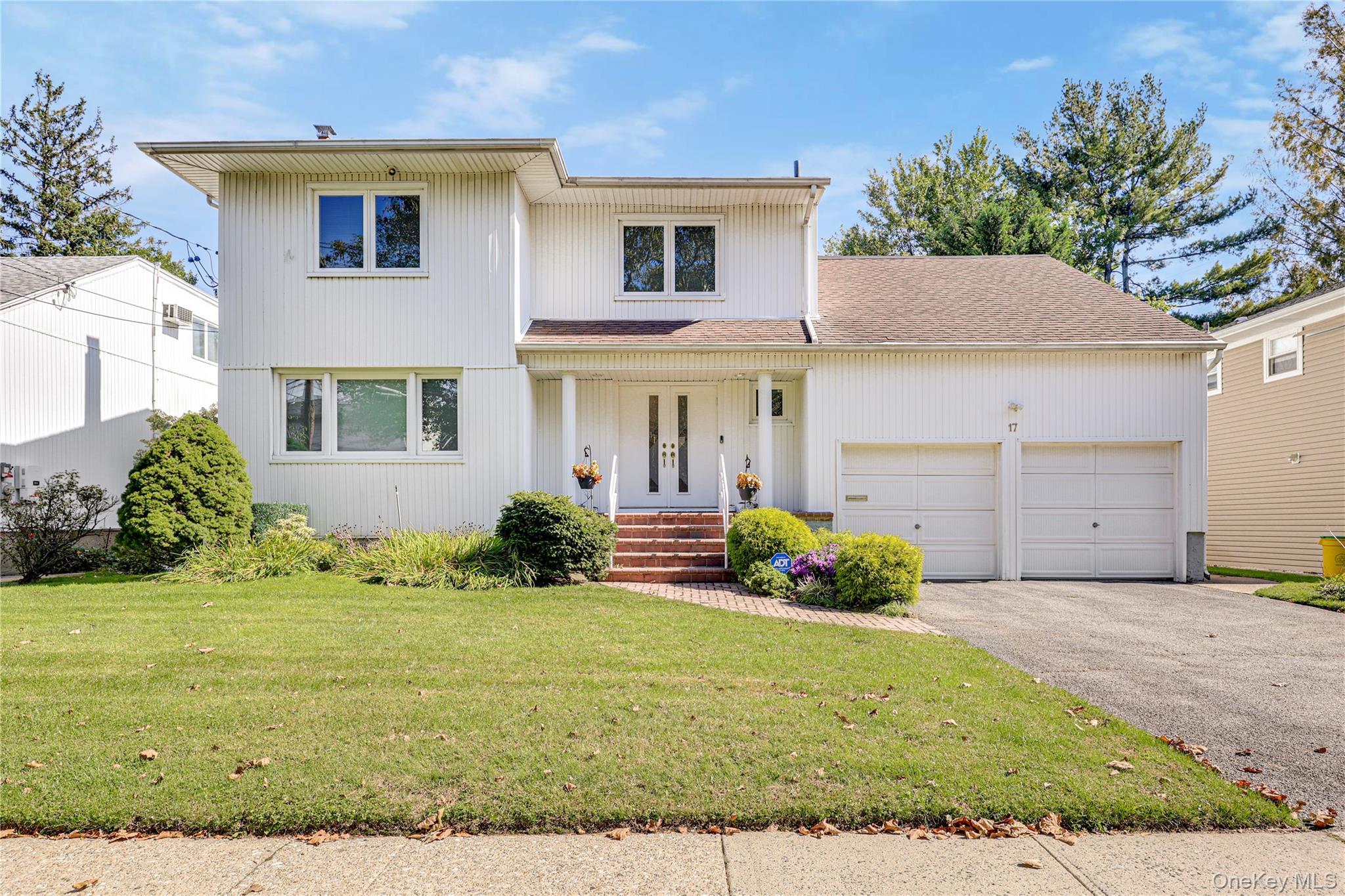 17 Lafayette Drive – For Sale