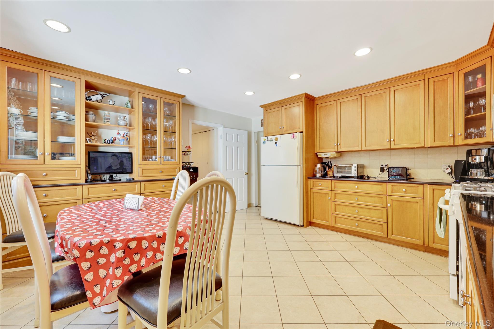 17 Lafayette Drive – For Sale photo 27
