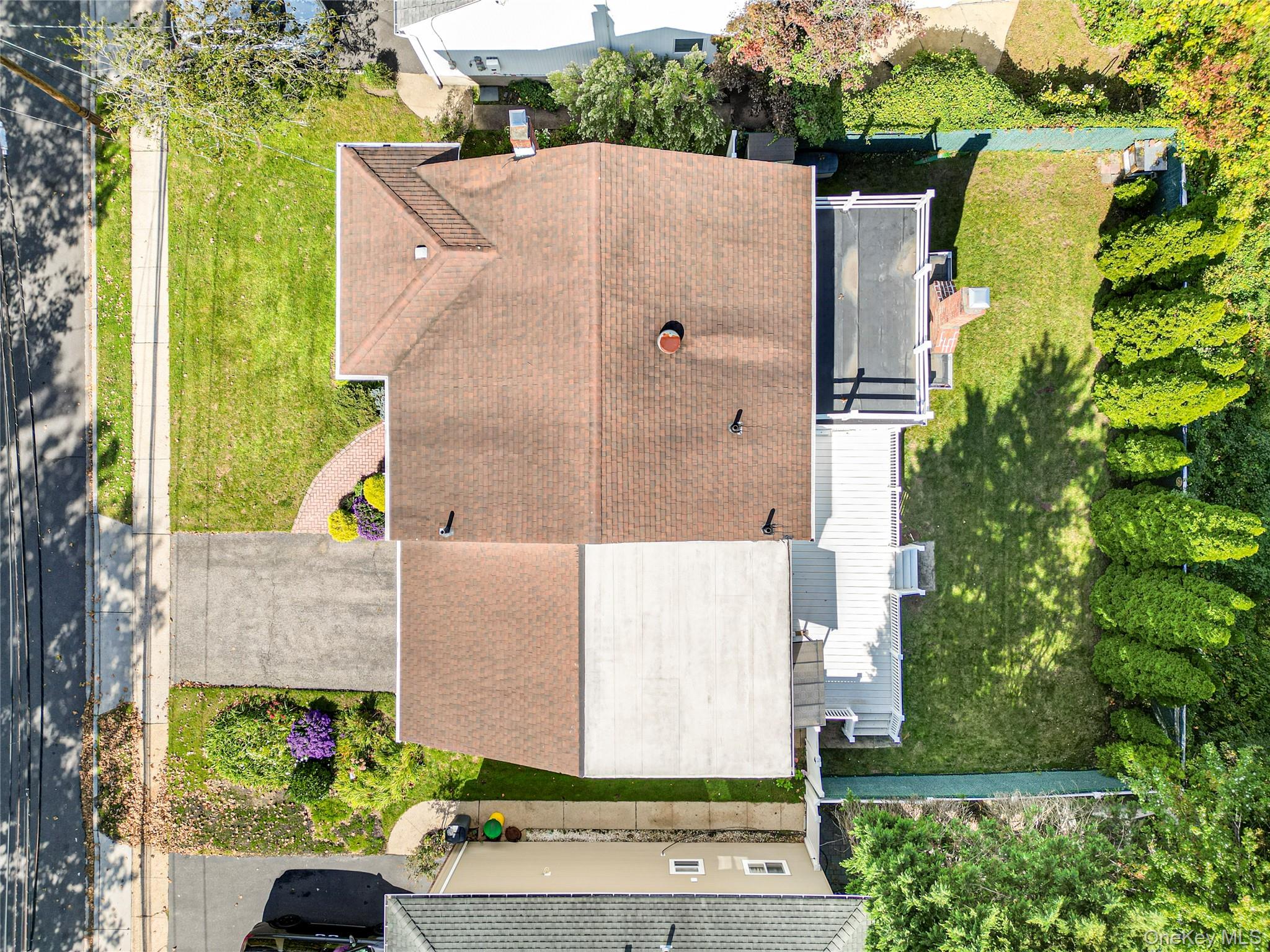 17 Lafayette Drive – For Sale photo 5