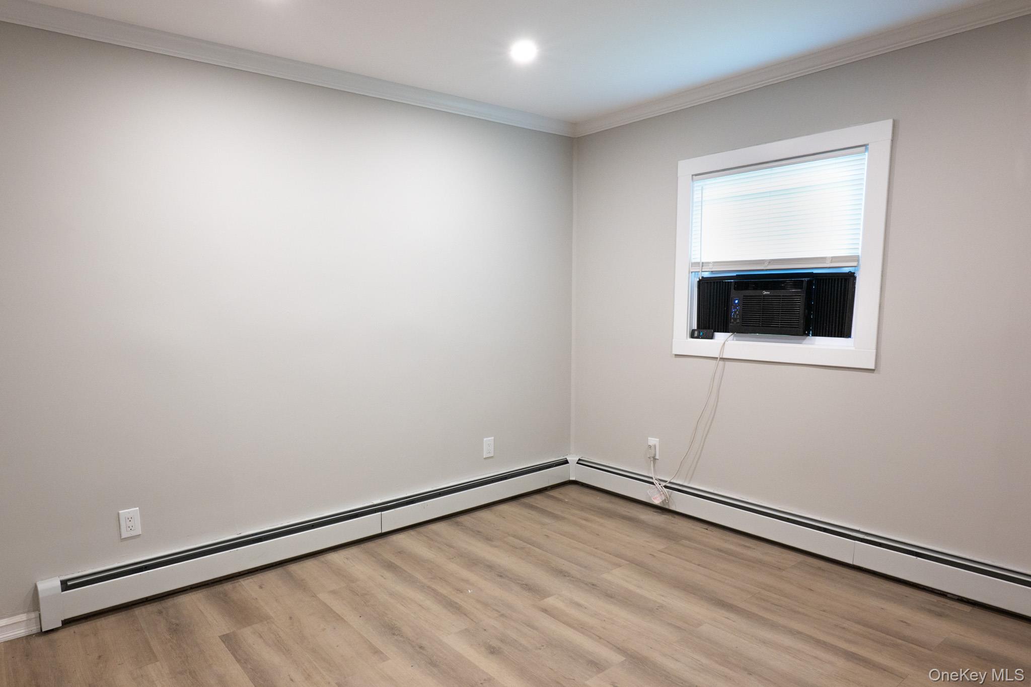 8 silver Road – For Sale photo 14