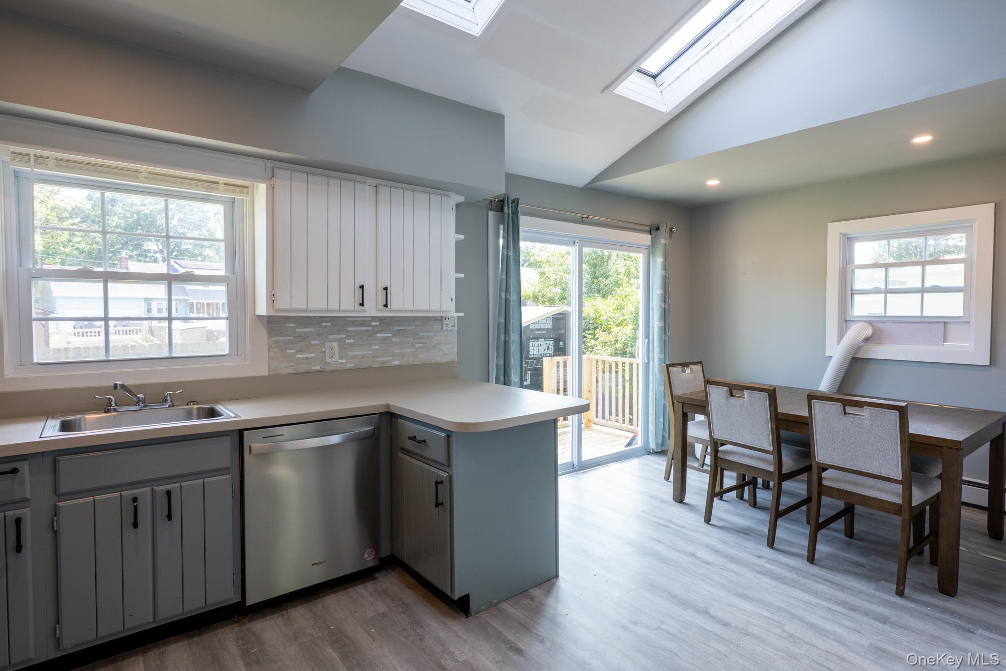8 silver Road – For Sale photo 7