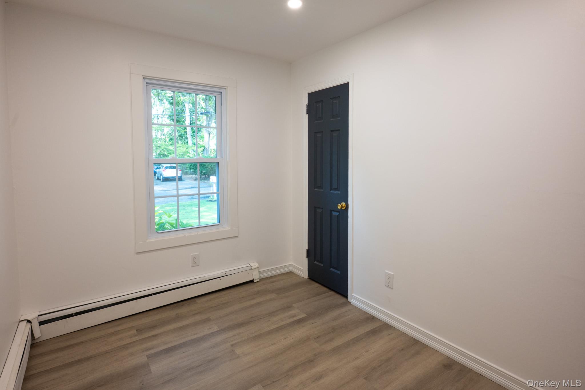 8 silver Road – For Sale photo 11