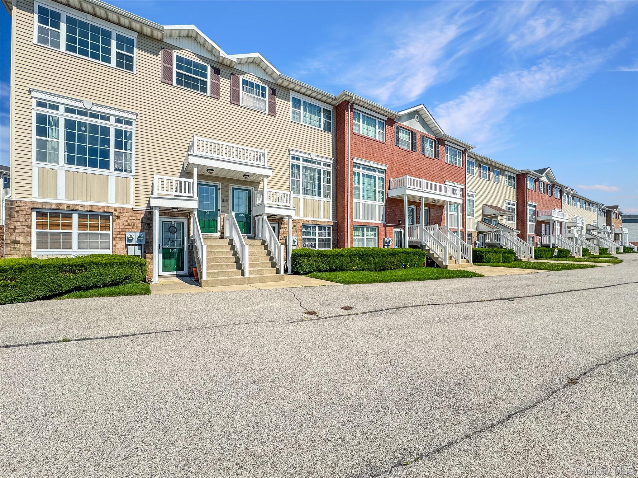 102 Surf Drive – For Sale photo 31