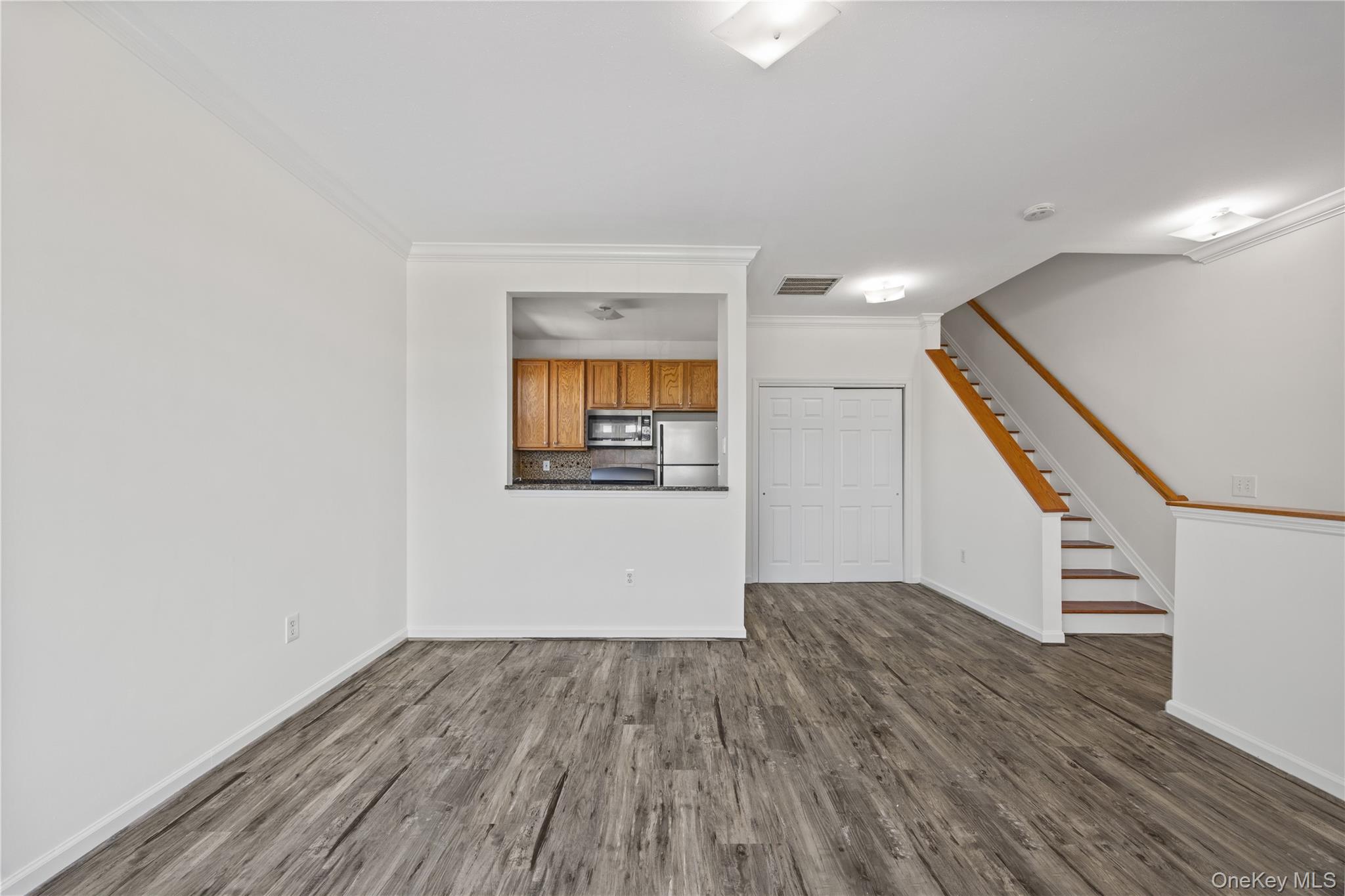 102 Surf Drive – For Sale photo 3