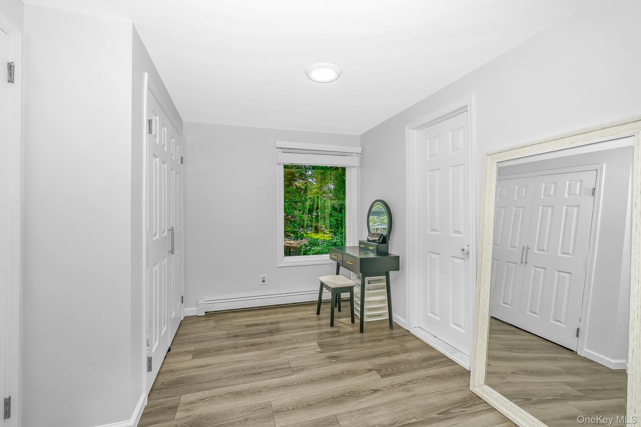 10 Hill Street – For Sale photo 39
