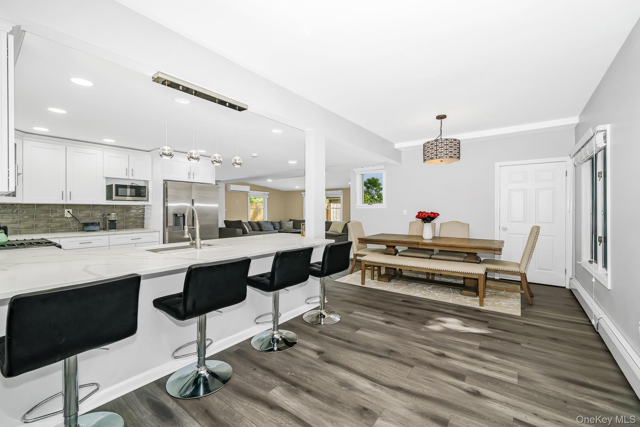 10 Hill Street – For Sale photo 20